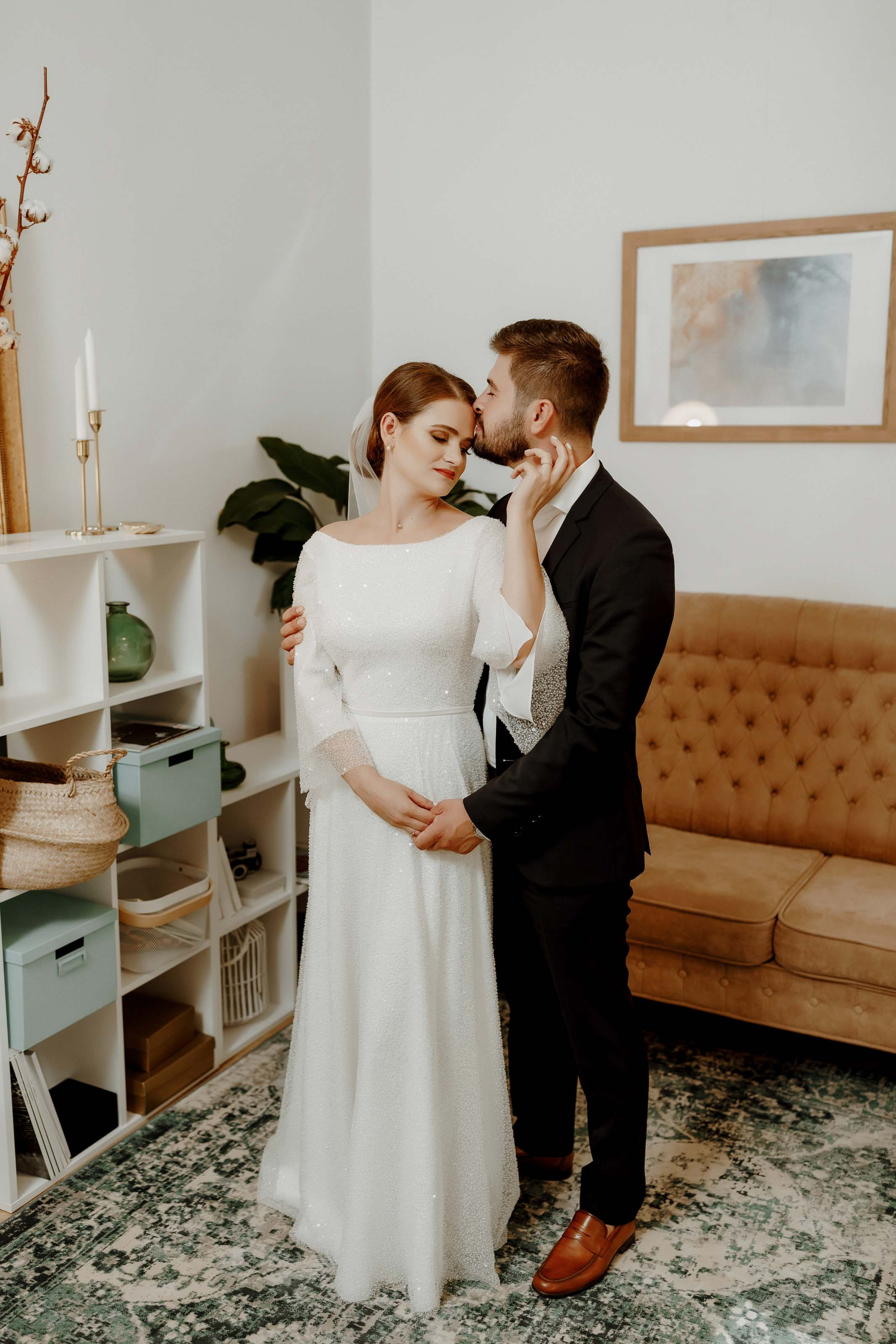 Dragoste pe buze. Servicii Foto Video în Chișinău și Europa ID-Brothers