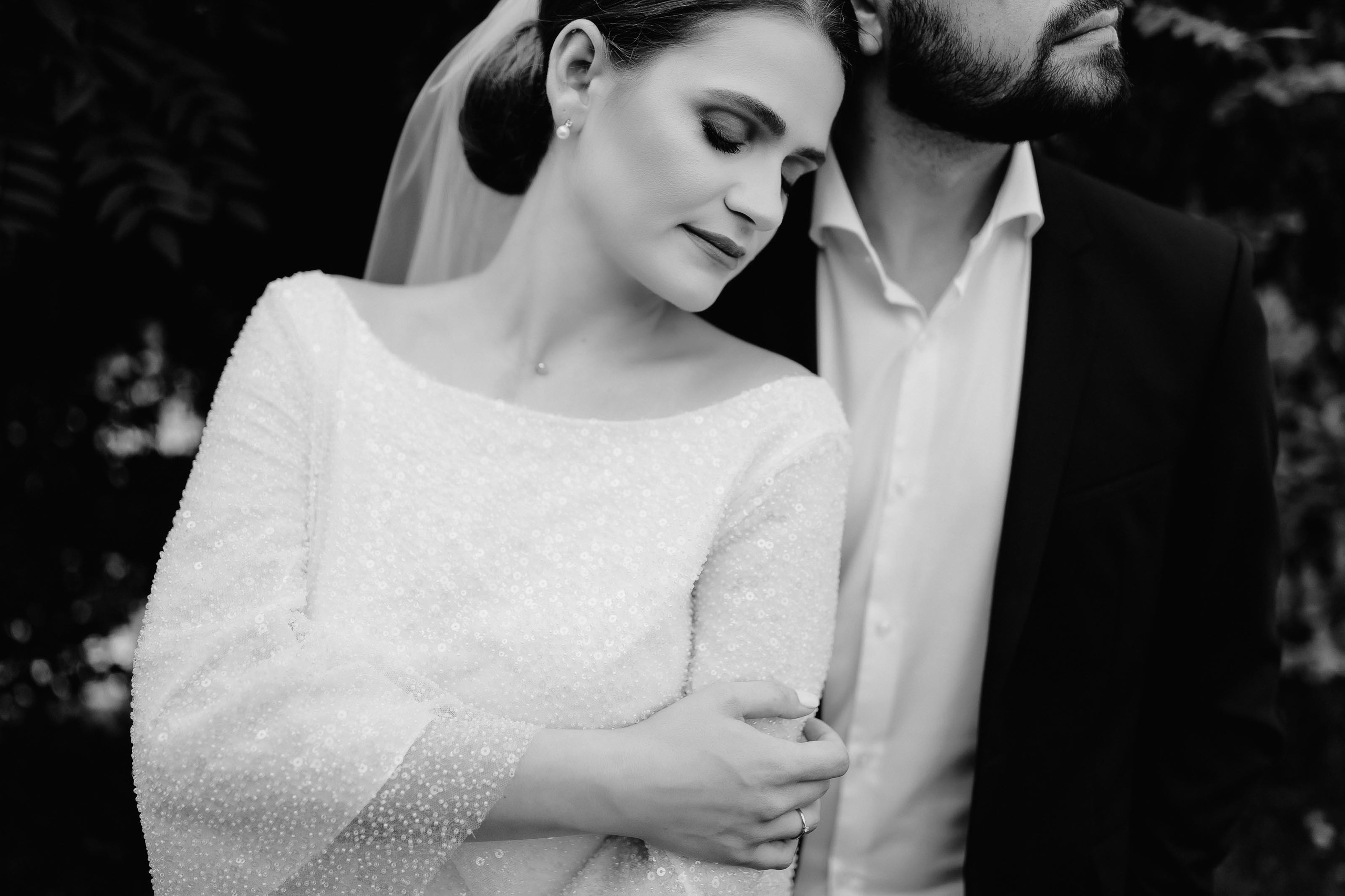 Dragoste pe buze. Servicii Foto Video în Chișinău și Europa ID-Brothers