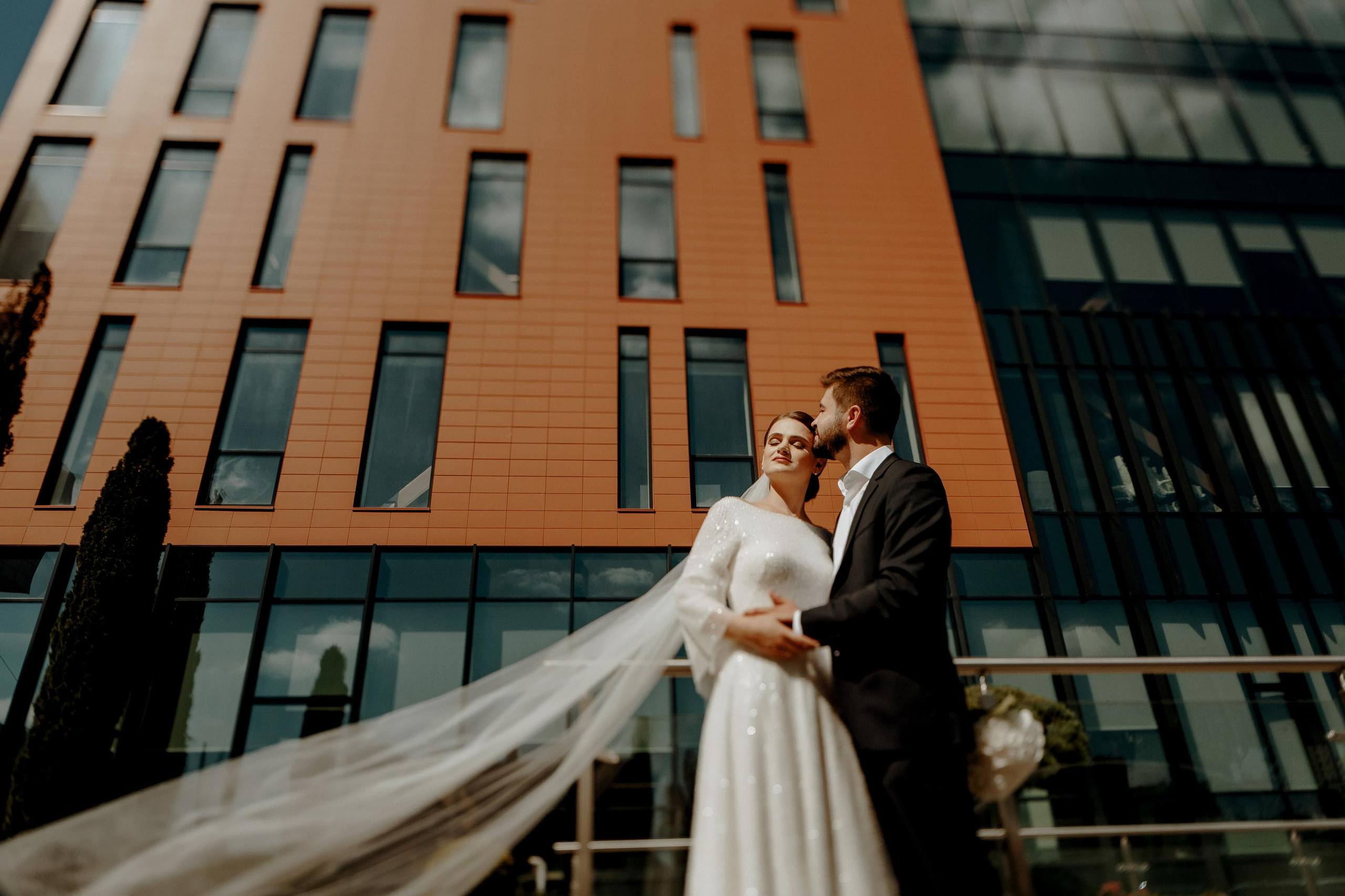 Dragoste pe buze. Servicii Foto Video în Chișinău și Europa ID-Brothers