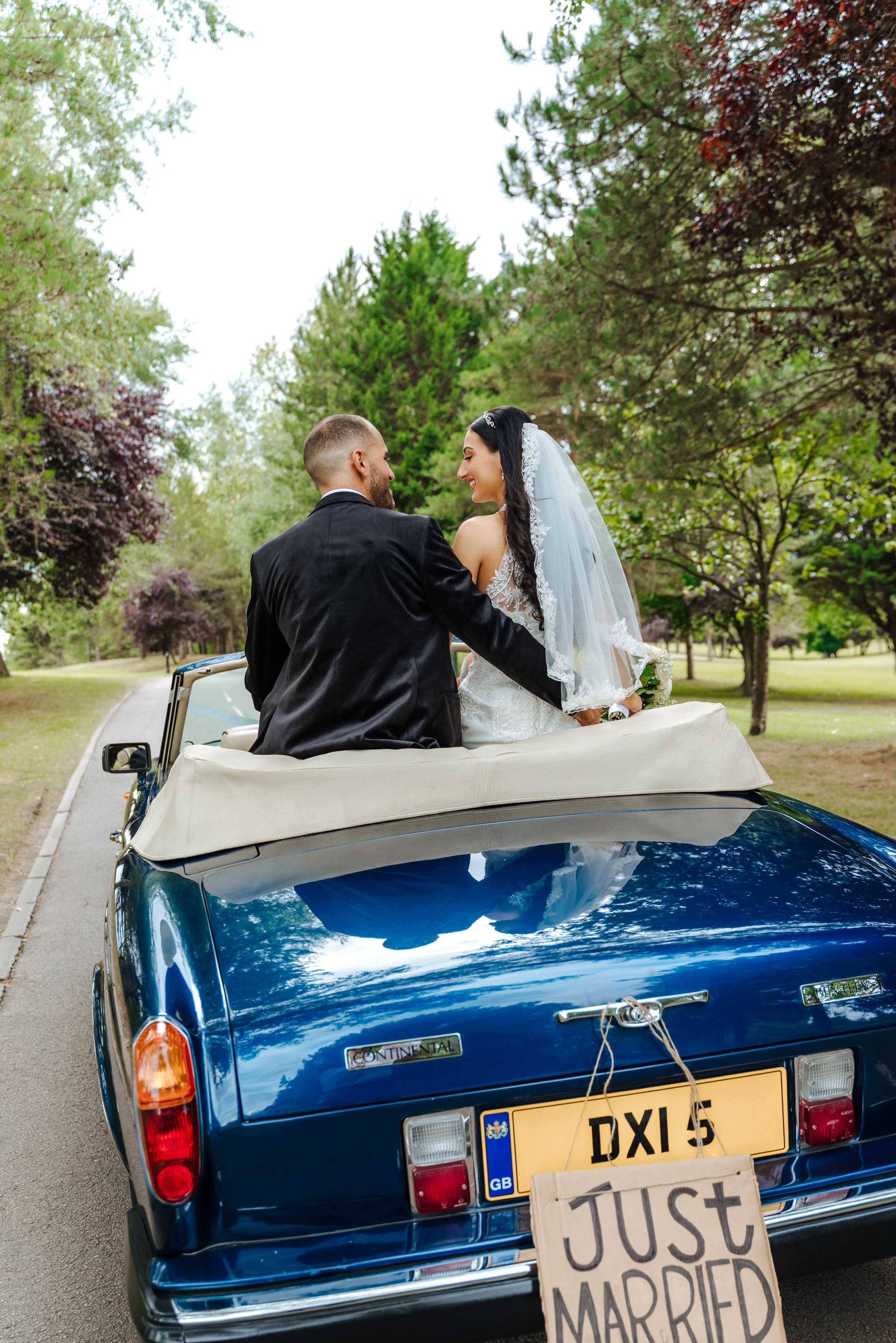 Wedding at Essendon Country Club. Photographer in England Ekaterina Romanova