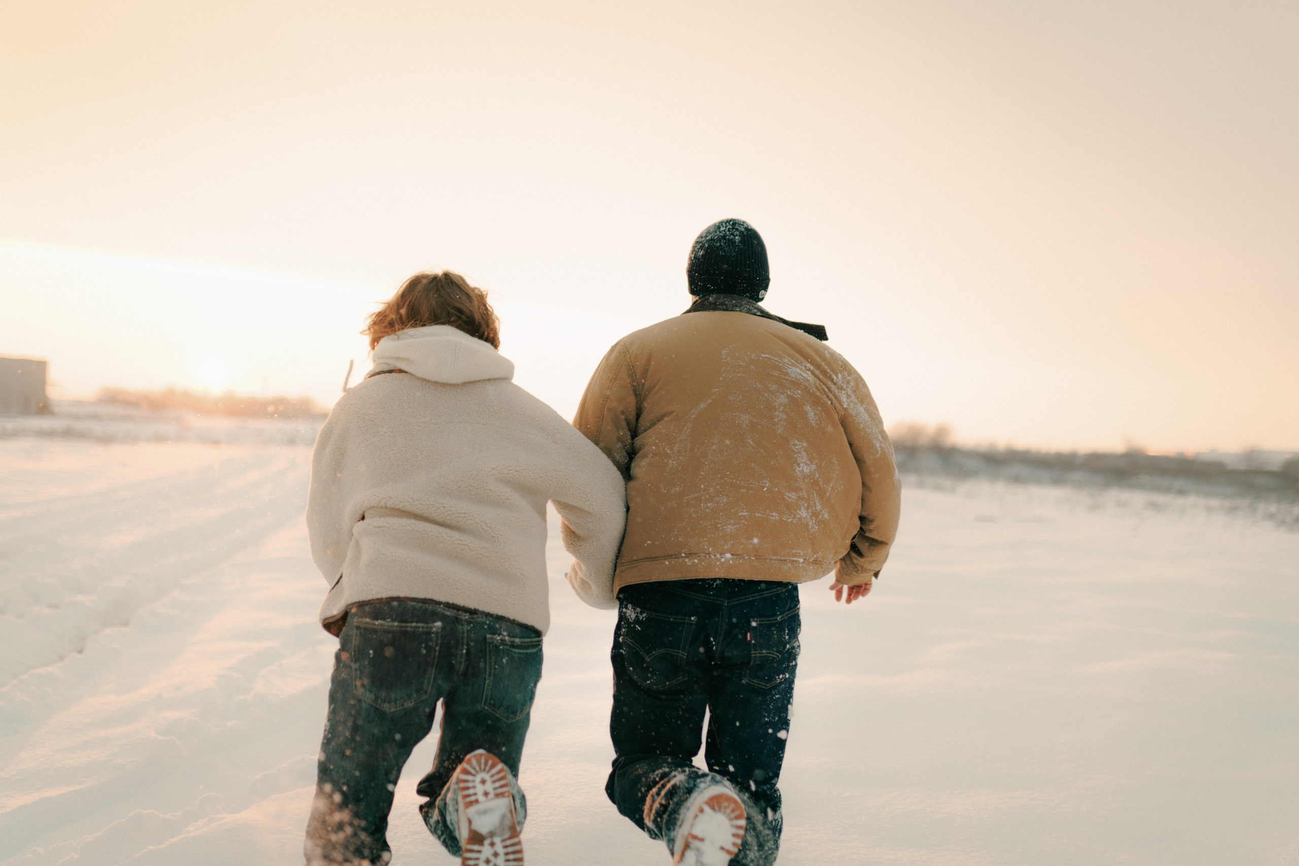 Snowy. Wedding photographer and videographer based in Timisoara, Romania