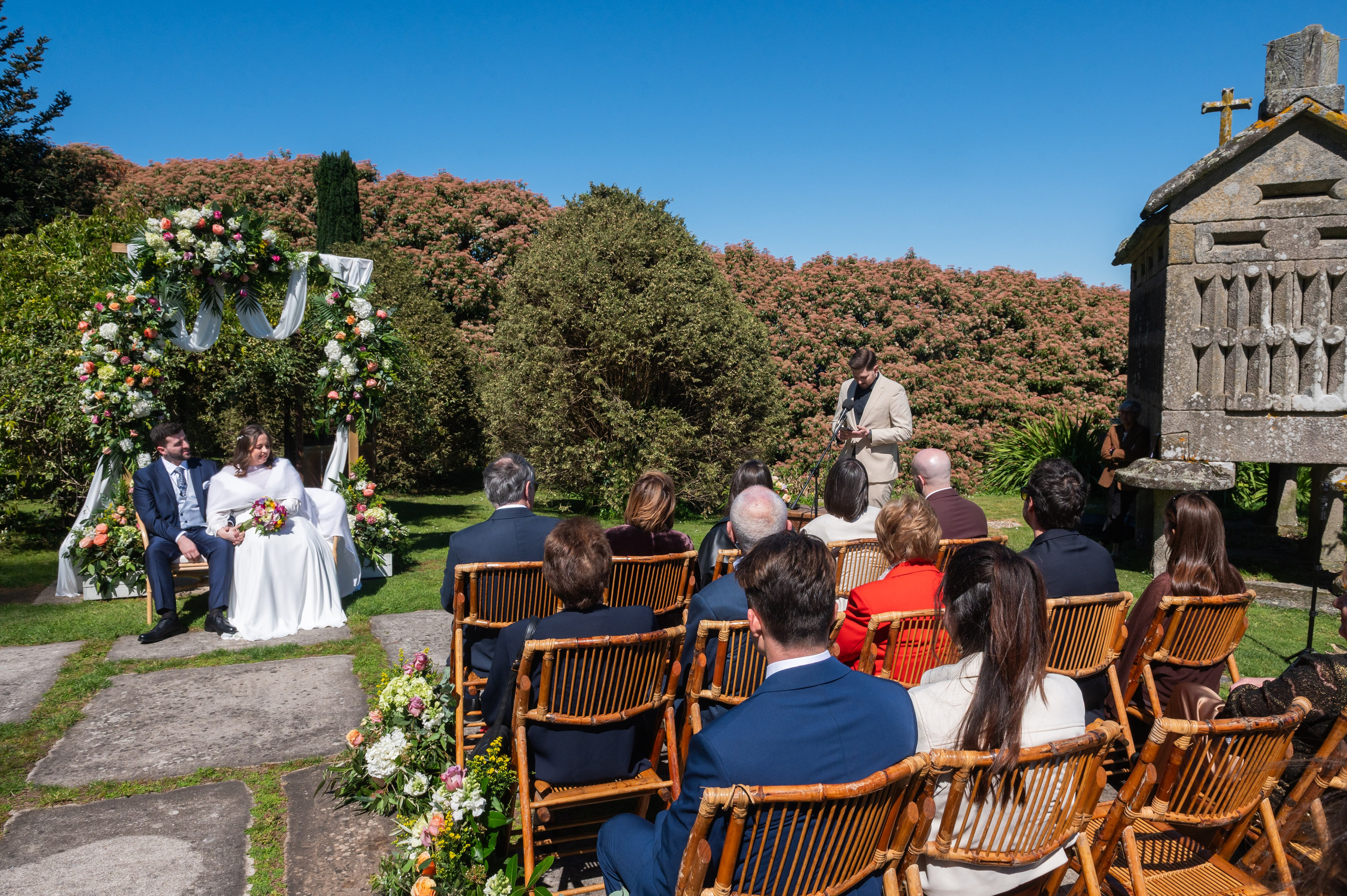 Boda de Claudia y Gabriel · Pazo de Santa Cruz de Bueu, Galicia · Javier Poveda