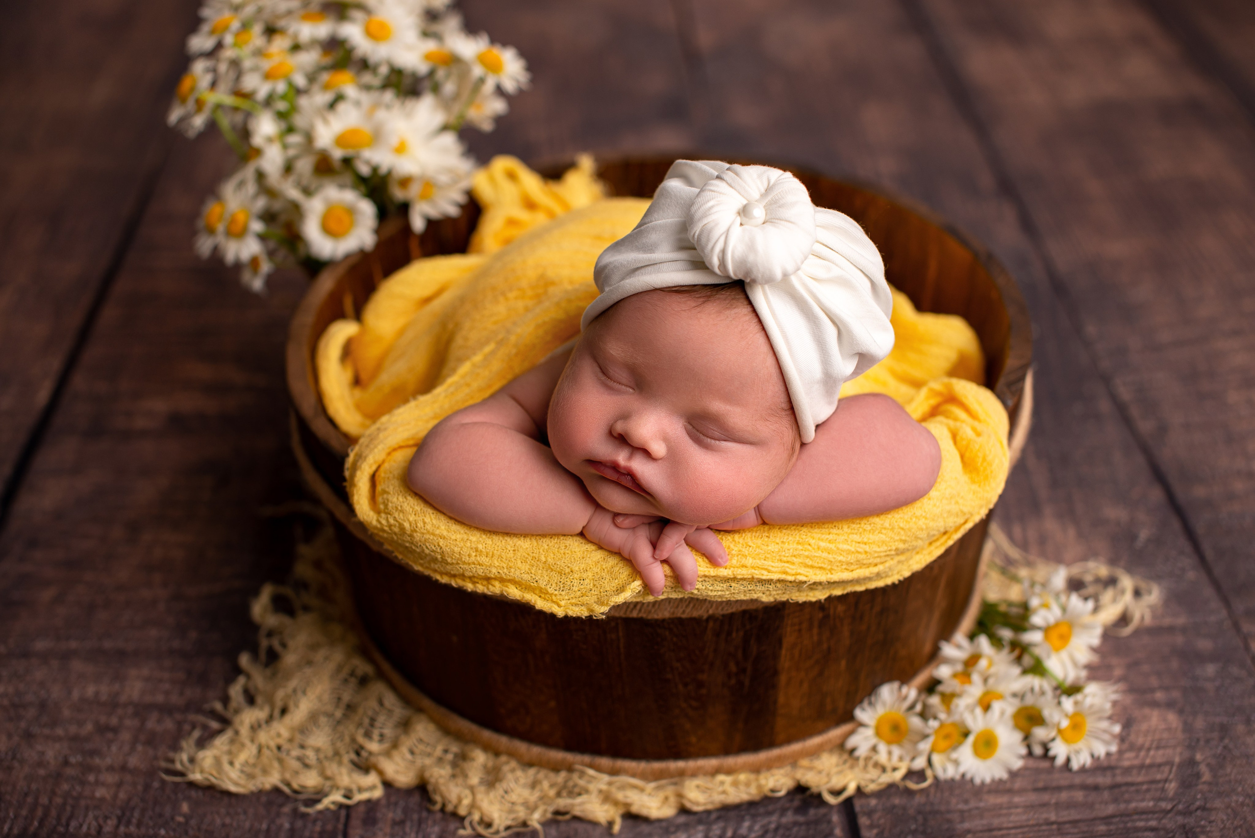 Neugeborenenfotos in Berlin – Studio oder bei Ihnen zu Hause