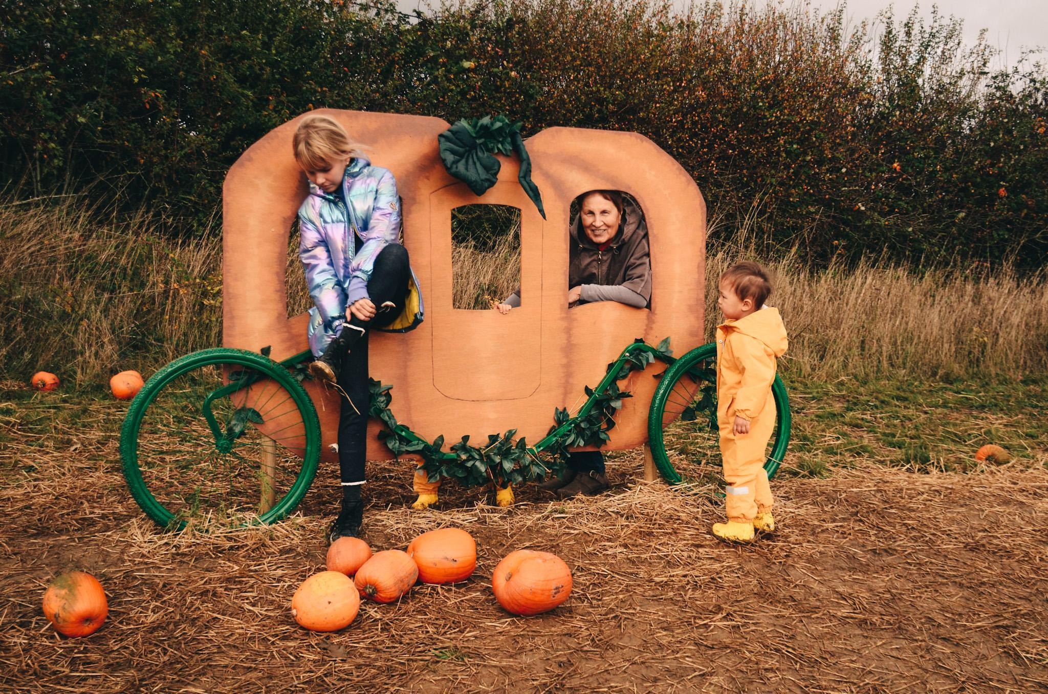 Lidia and family. Creative Family, Brand, Boudoir and Wedding Photographer in Solihull & Birmingham Irina Zoteeva