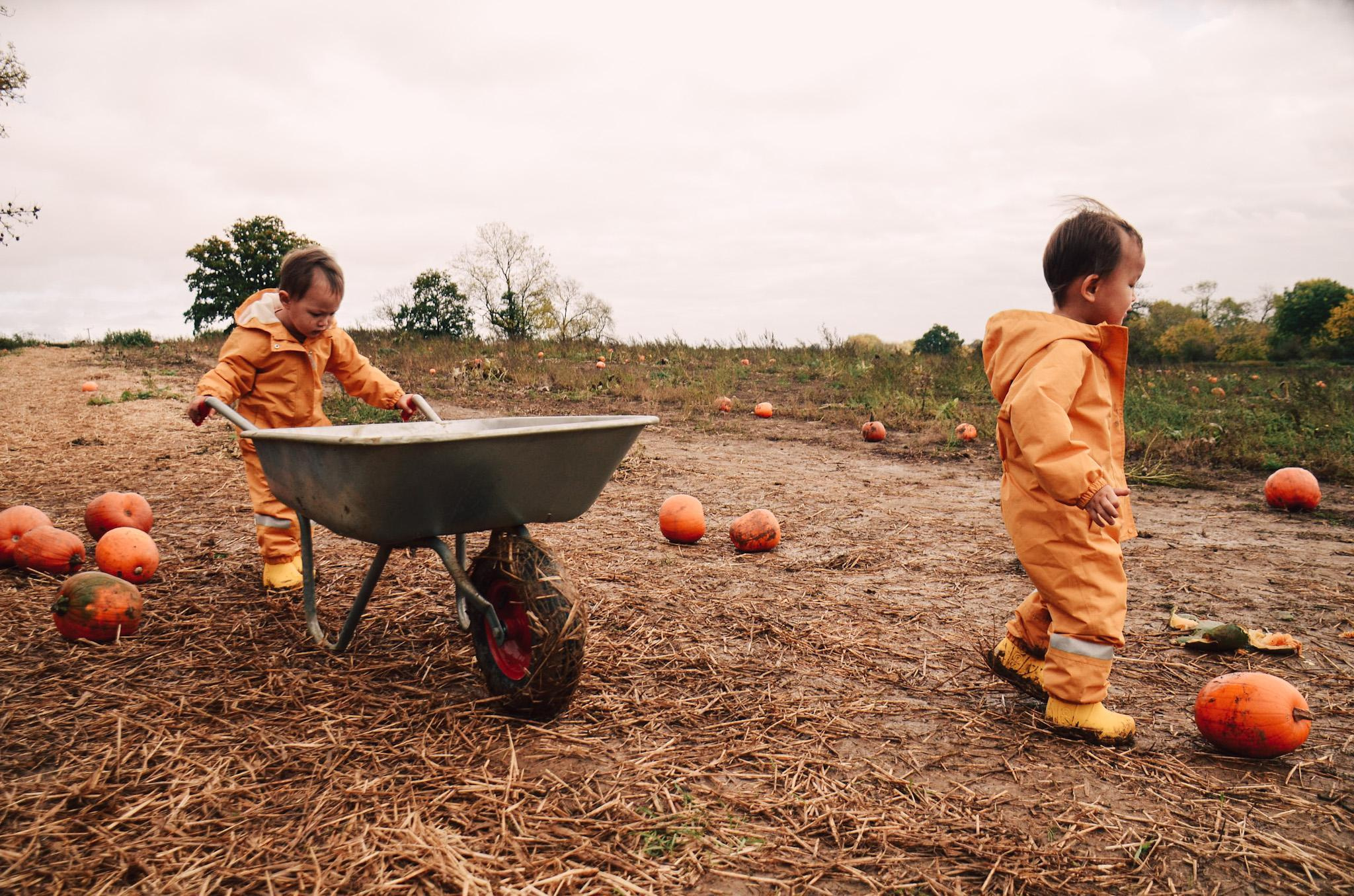 Lidia and family. Creative Family, Brand, Boudoir and Wedding Photographer in Solihull & Birmingham Irina Zoteeva