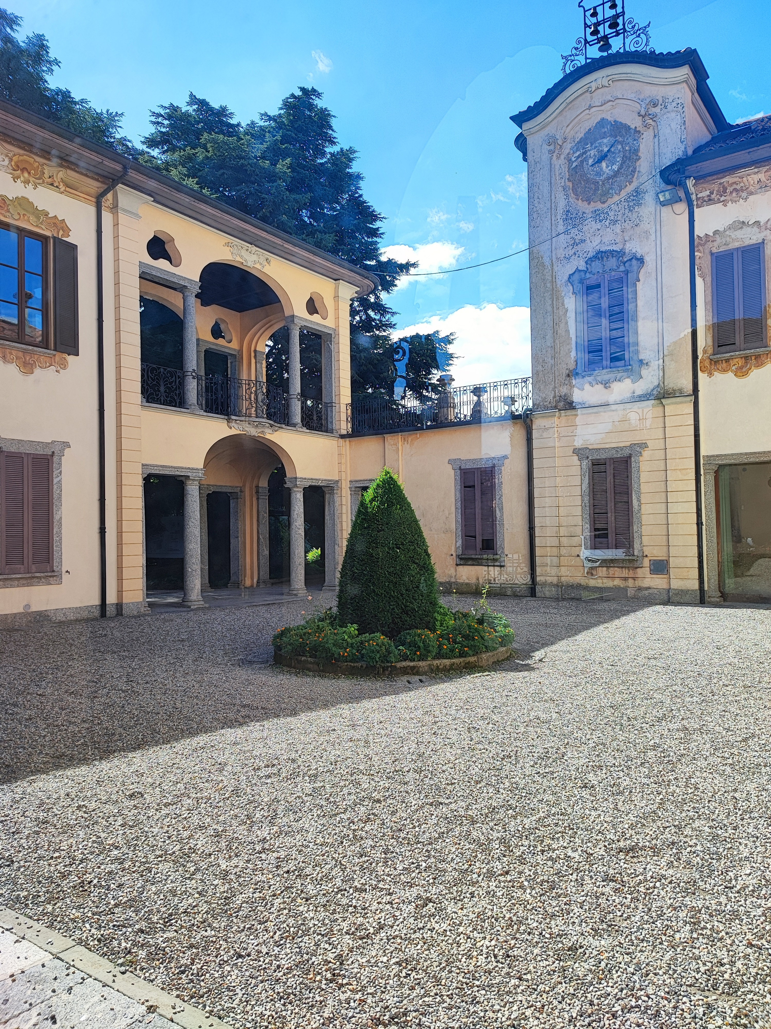 12.10.2025 wedding content day info. Wedding and elopement photographer Italy Tuscany Como Milan Pavia Marija Galaka