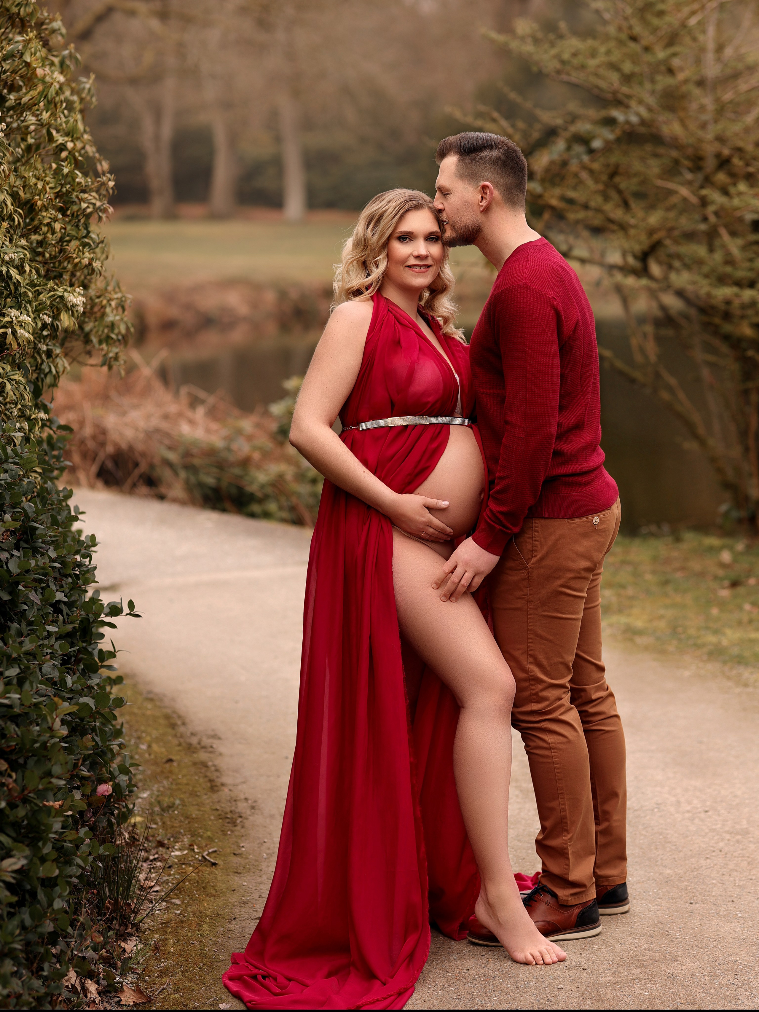 Babybauch (Price). Familien- Fotografin in Marienhafe, Aurich, Emden, Norden, Leer