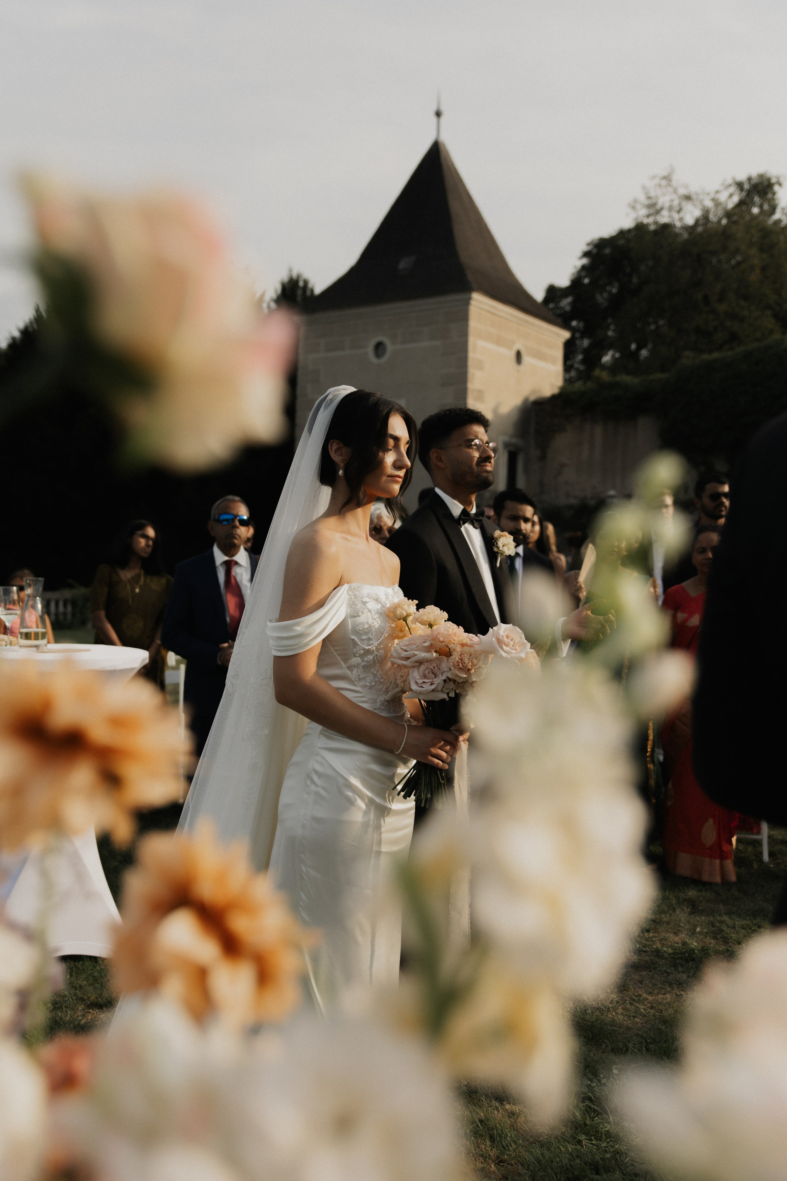 Elegant Castle Wedding in Austria | Alwin & Ruth’s Fairytale Celebration. Wedding photographer and videographer based in Timisoara, Romania