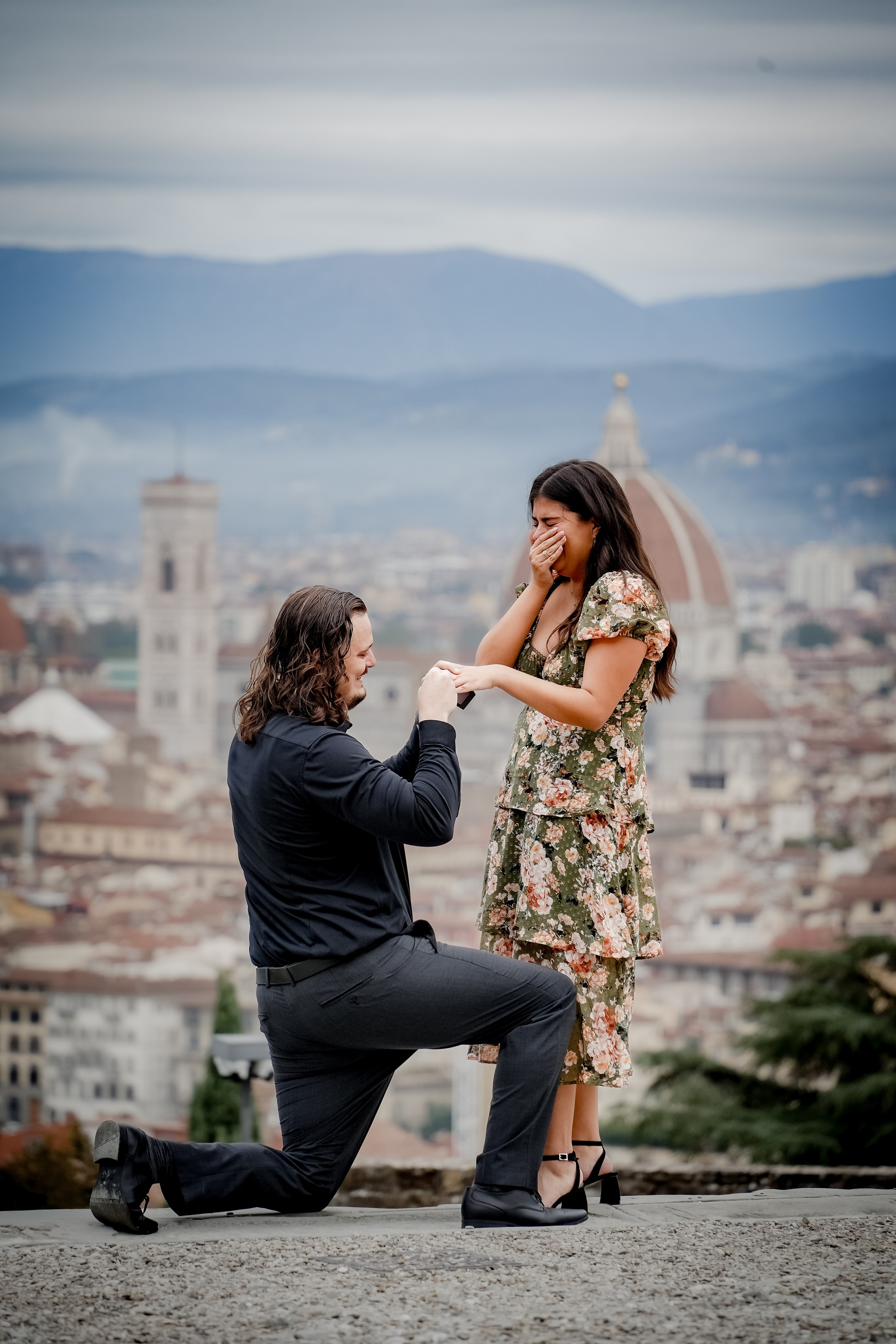 Proposal in Italy. Wedding Photographer in Italy