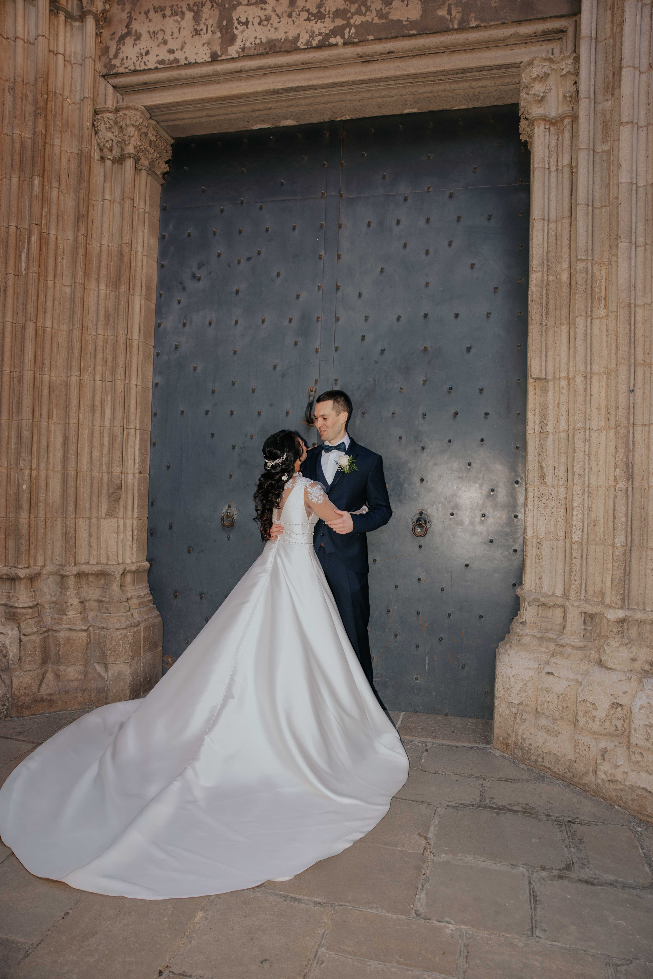 Konstantin & Fresmelin — a wedding story in Barcelona. DiaFoto Weddings · Premium Destination Wedding Photographer & Videographer in Barcelona