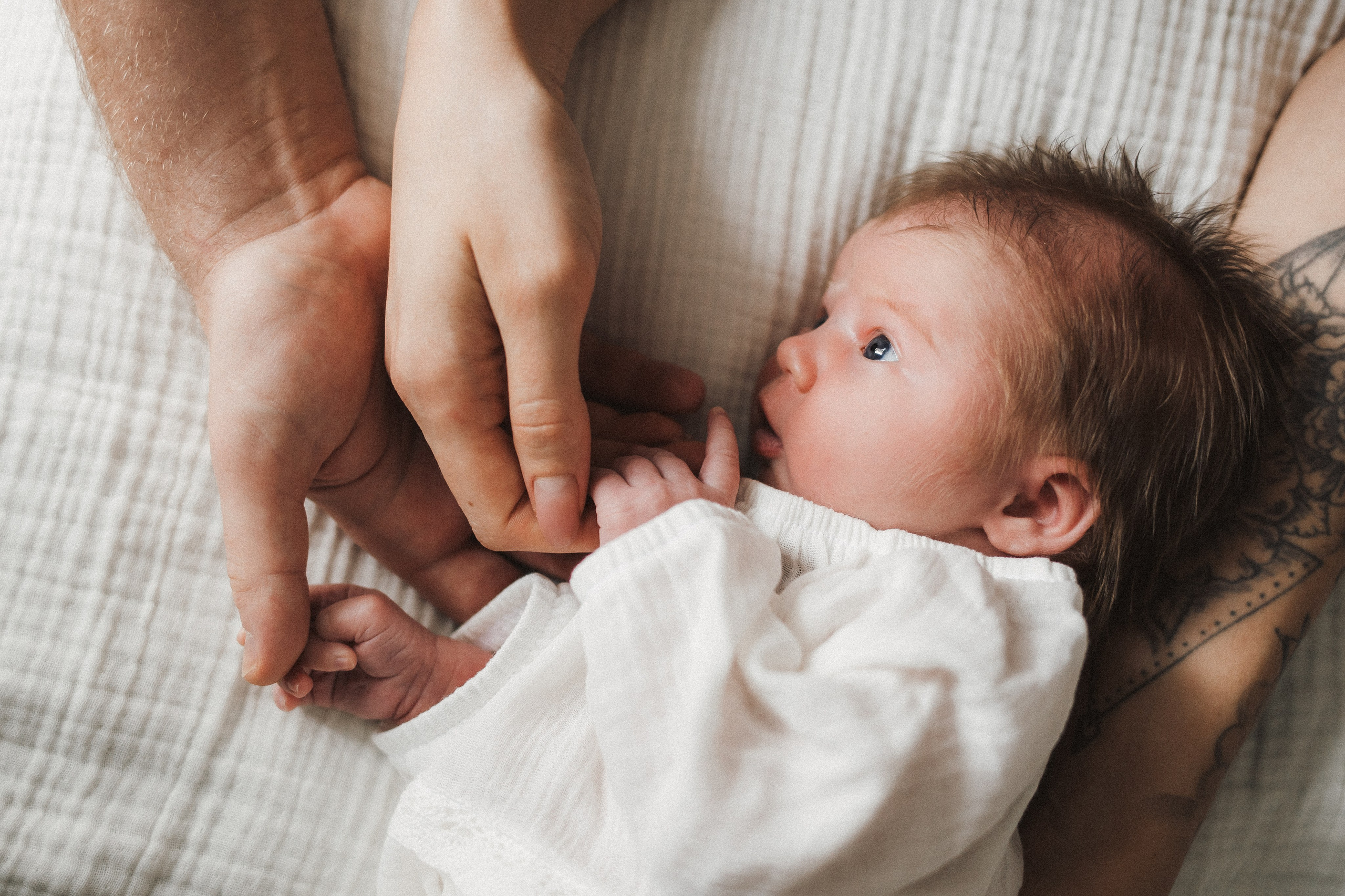 Фотосесія новонароджених в Аліканте 📸👶 Торрев’єсі, Бенідормі та Валенсії. Професійний дитячий фотограф Наталі Острова