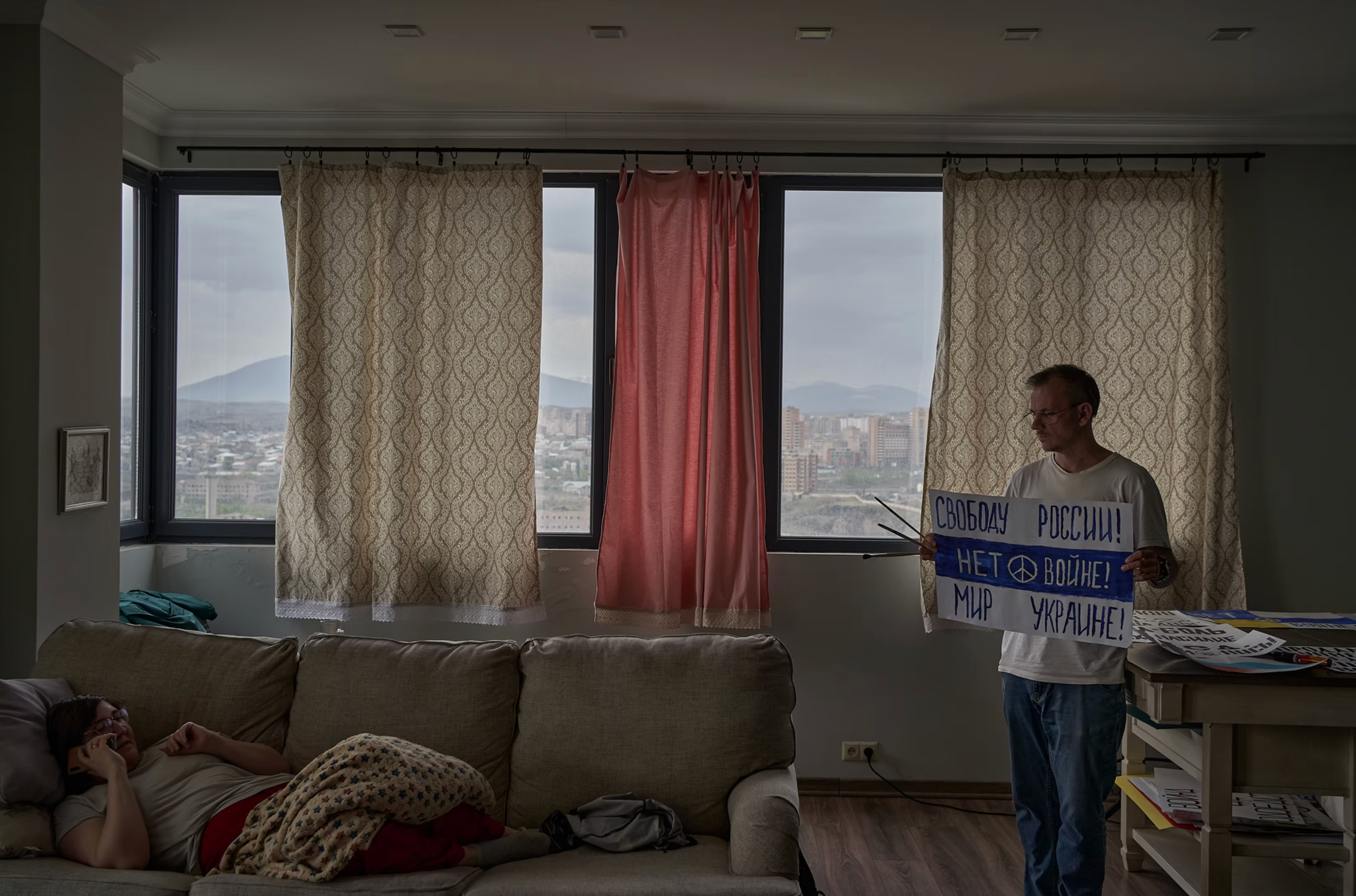 Relocation. Armenia. GLISH ART — Timofey Glinin & Anastasia Shubina