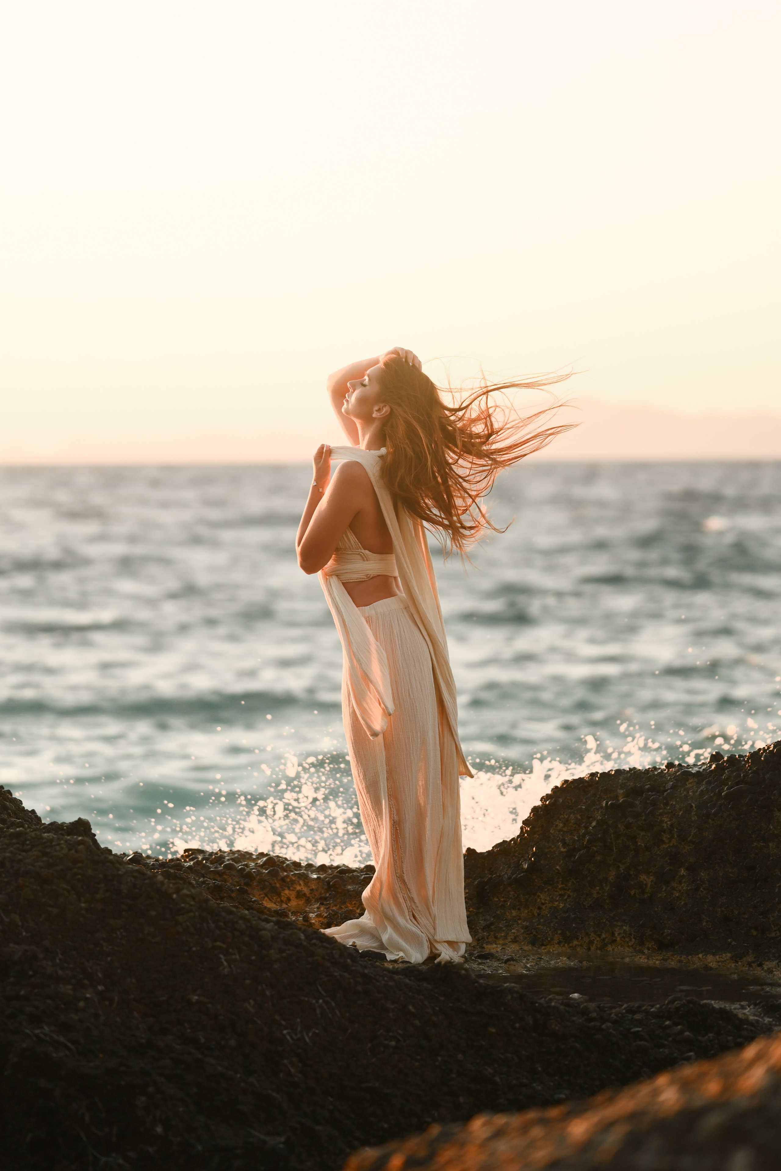 Solo woman photoshoot Rhodes / индивидуальная фотосессия Родос. Photographer in Rhodes Island