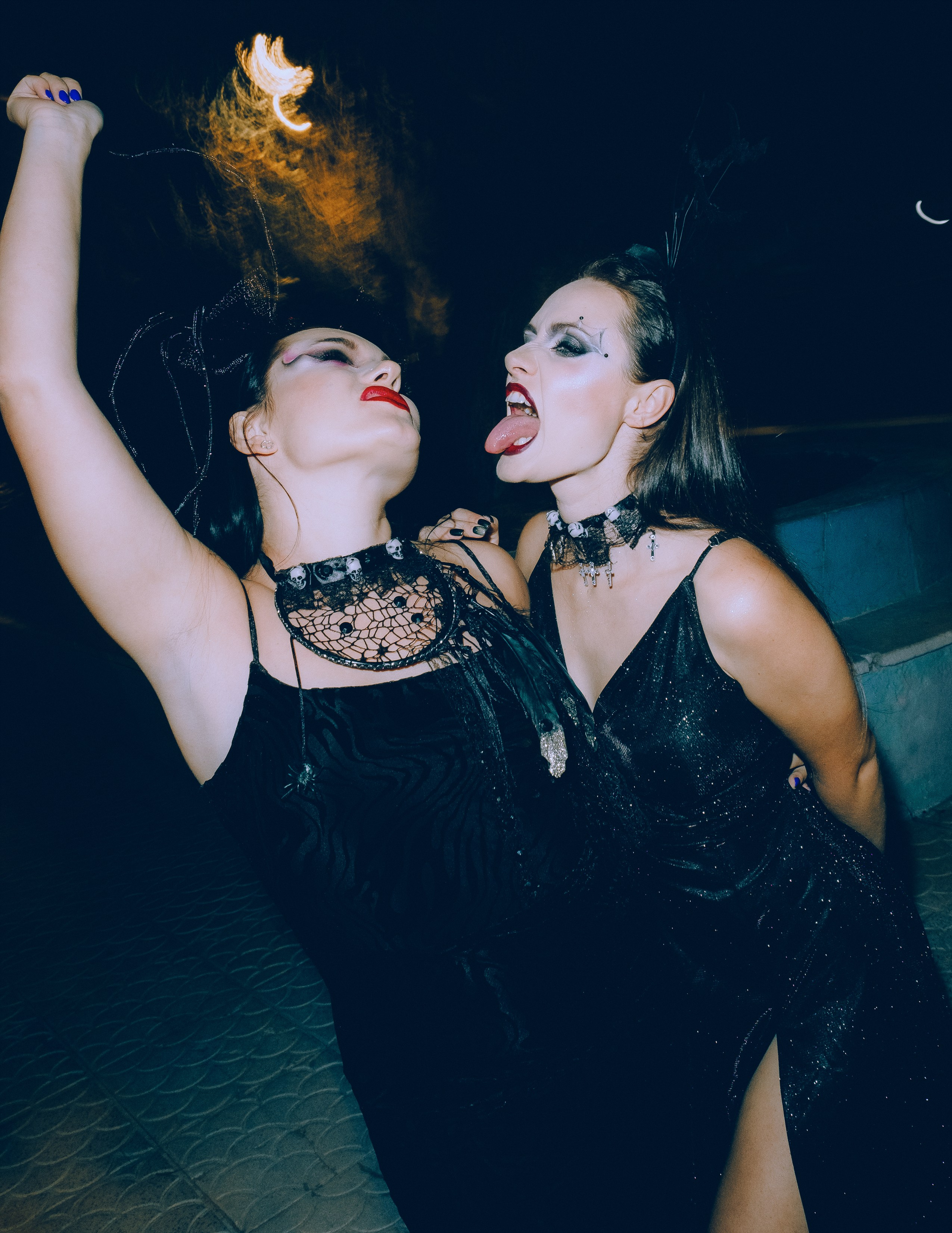 Мистическая Halloween-фотосессия на пляже: фотограф Аликанте и Торревьеха для креативных съемок — Андрей Луковников