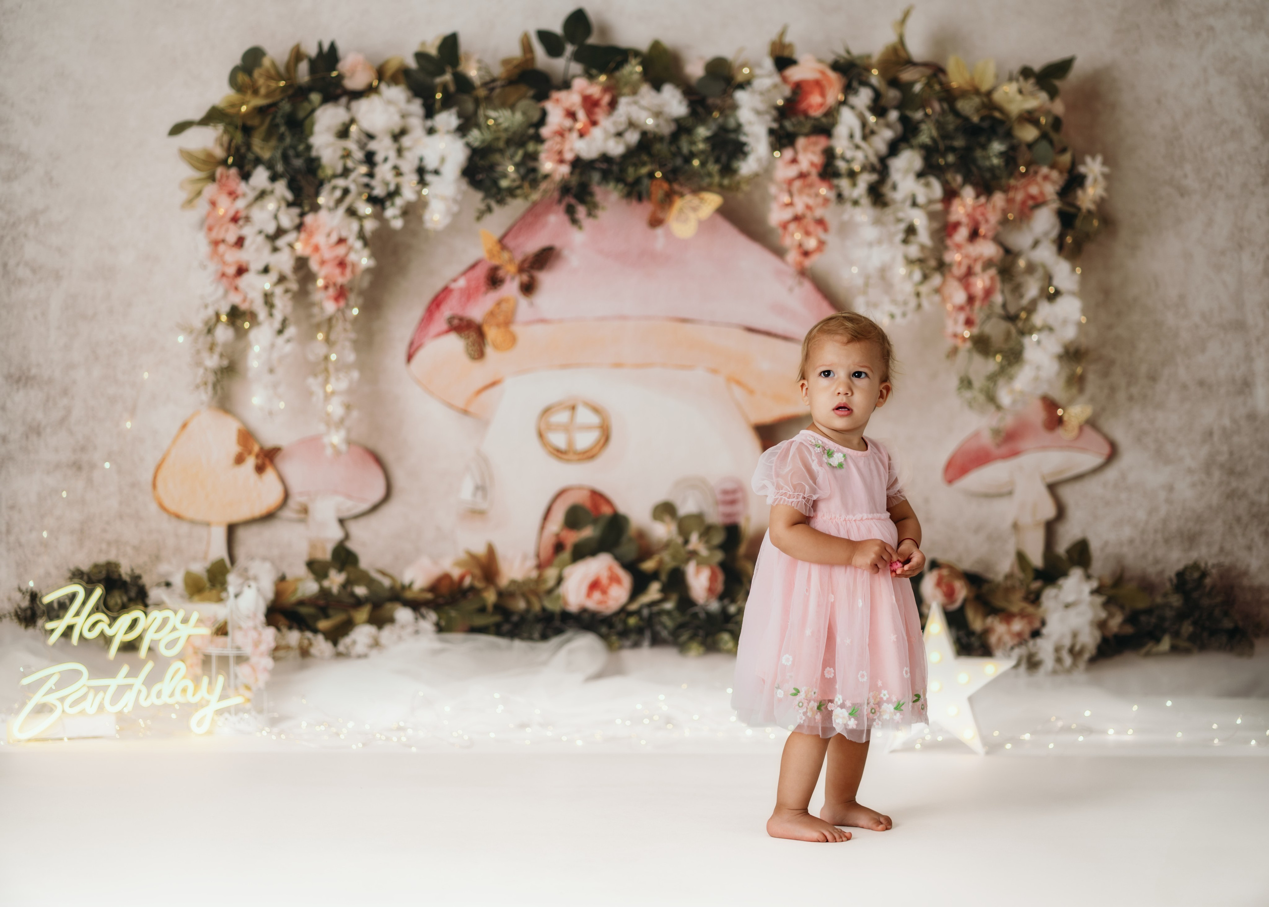 cake smash u Beogradu na carobnoj jedinstvenoj dekoraciji