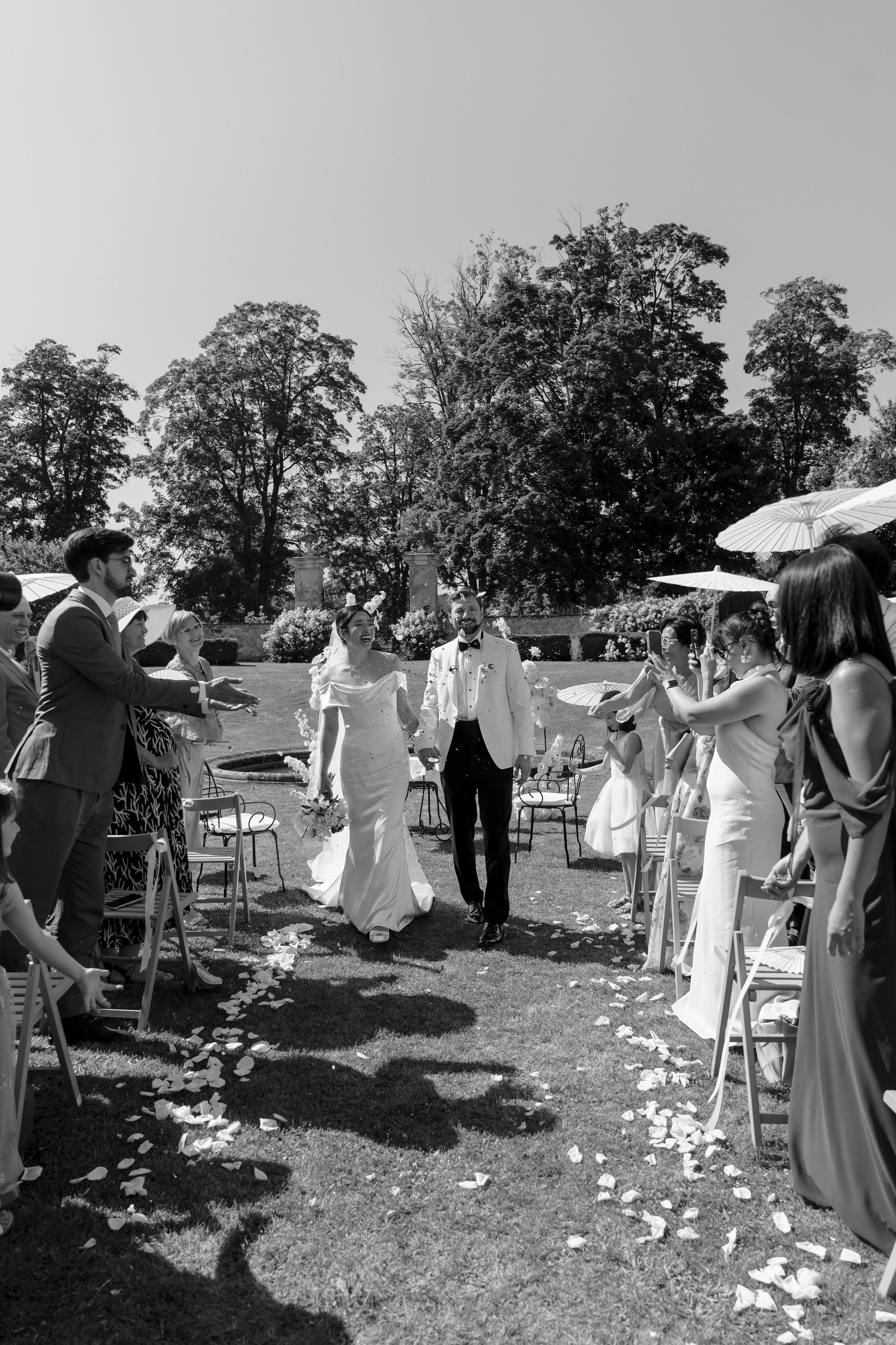 Susan & George · Wedding at Schloss Walpersdorf. Raw Studio: Capturing Elegant weddings accross Europe