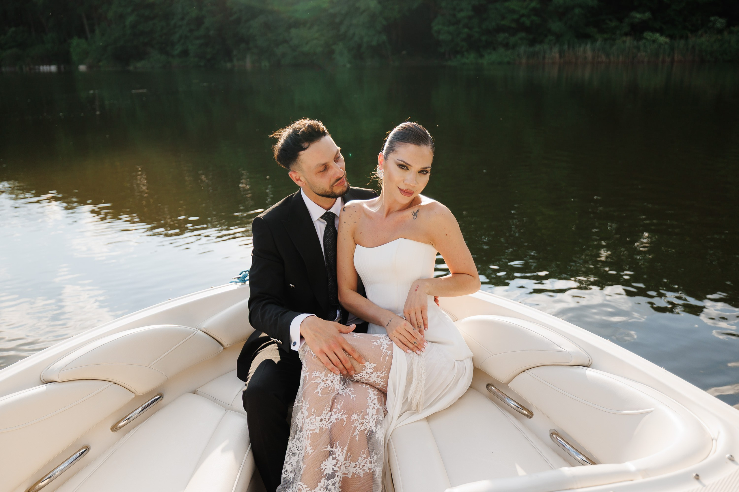 Fotograf nunta Bucuresti – Heaven by the Lake, Snagov | Fotografii elegante, editate natural. Fotograf nunta Bucuresti - Manu Ivanciu