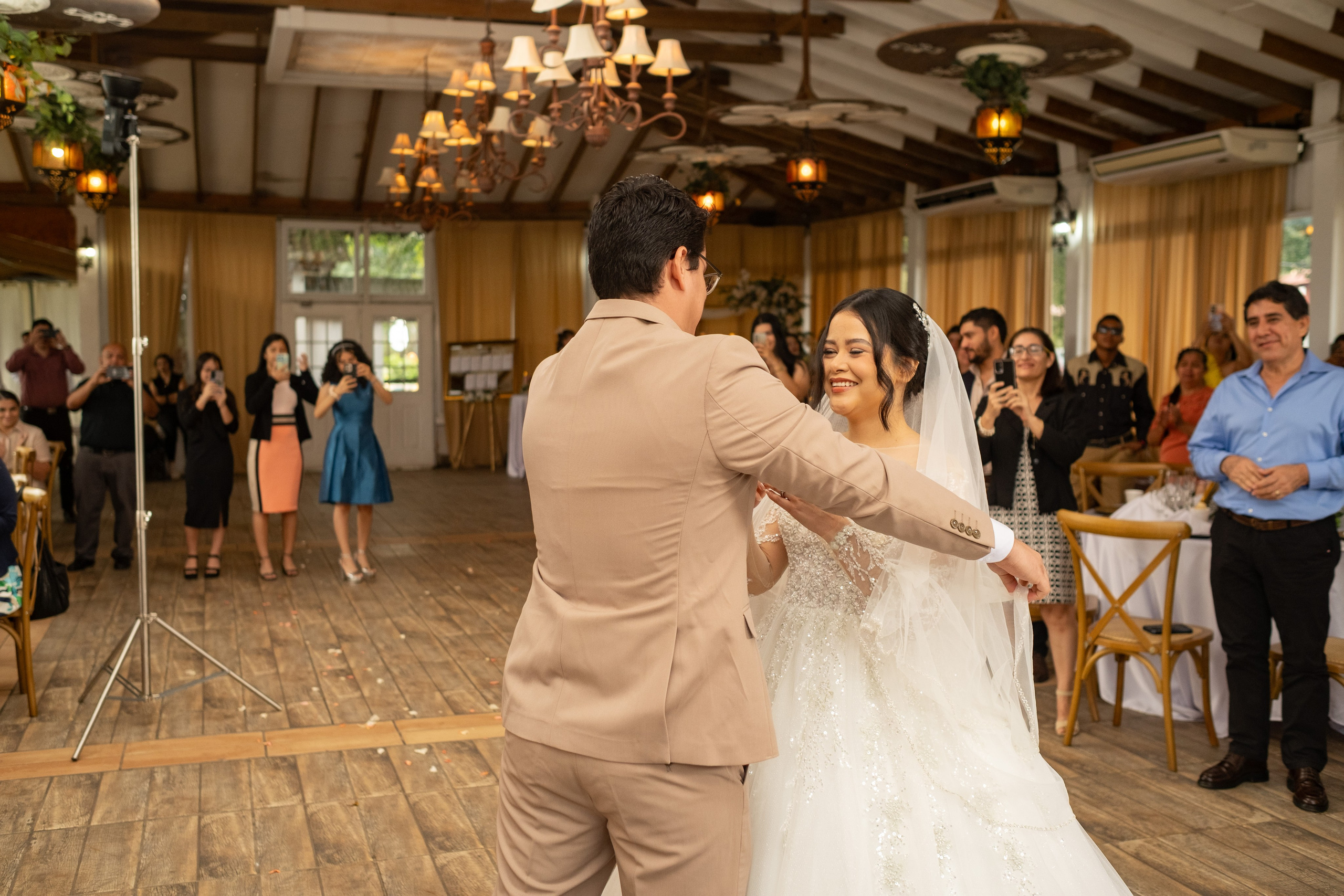 Abi & Gio. Daniel Brand | Fotografía de Bodas y Comercial en Honduras