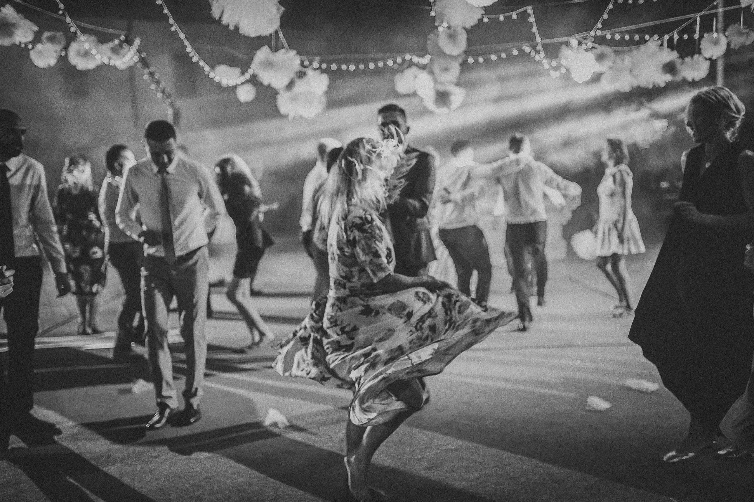 Alina și Ionuț | Fotografii Alb-Negru în Alba Iulia | Alex Vasilie. Alex Vasilie | Fotograf de Nuntă, Botez și Portret | Cluj-Napoca