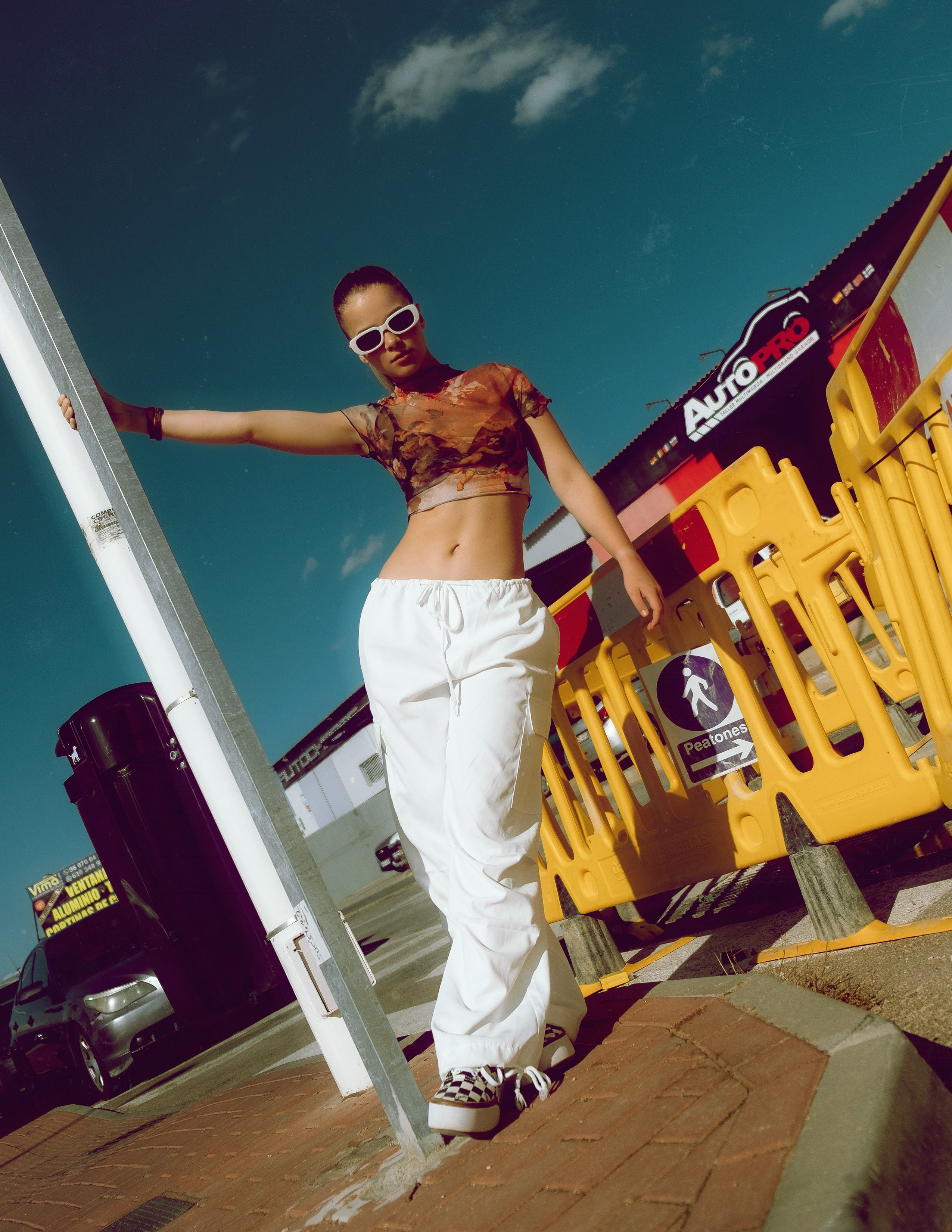 Portrait photography in the industrial zone of Torrevieja — Photographer Andrey Lukovnikov