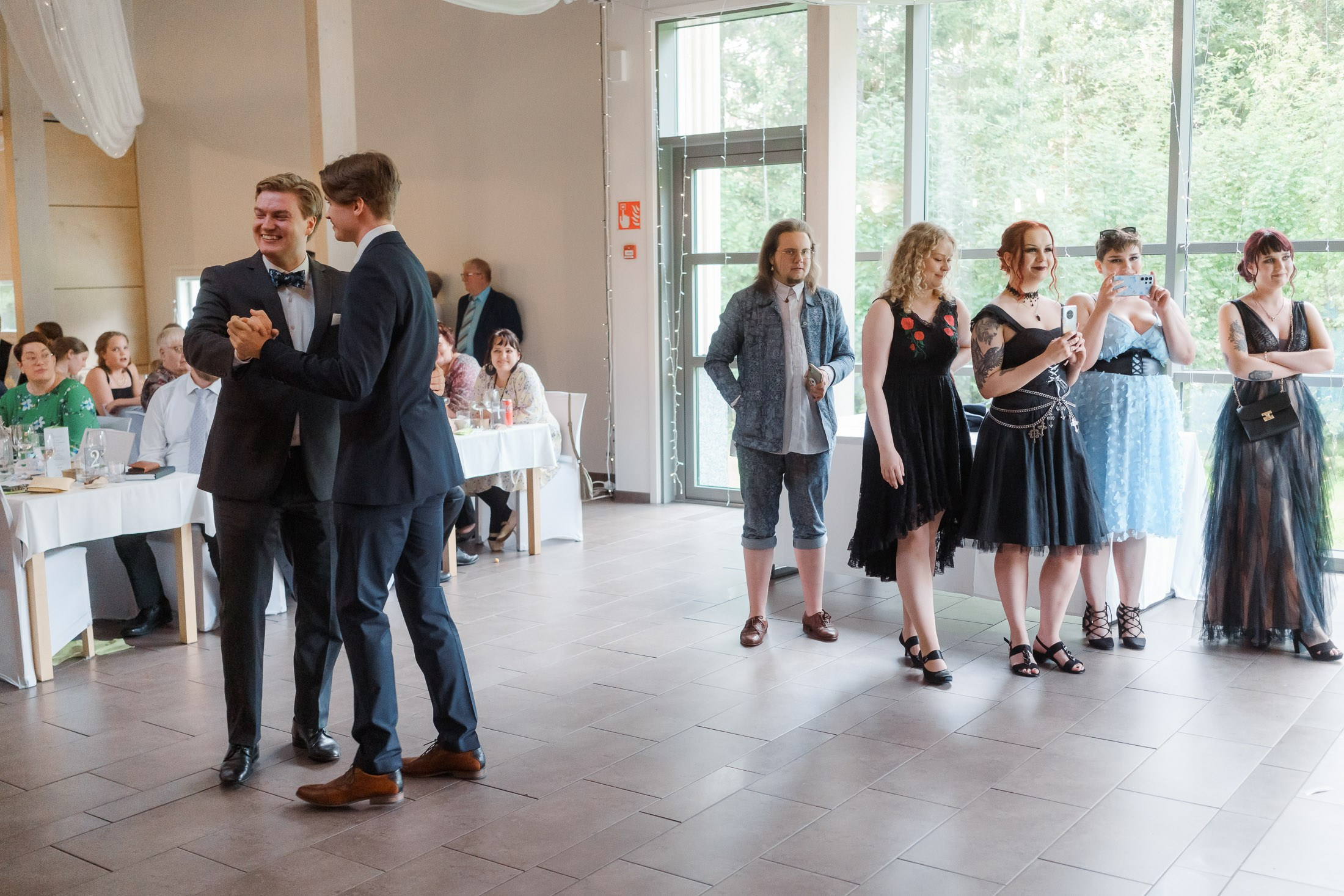 Charlotta ja Dennis, dokumentaarinen hääkuvaus Seinäjoki