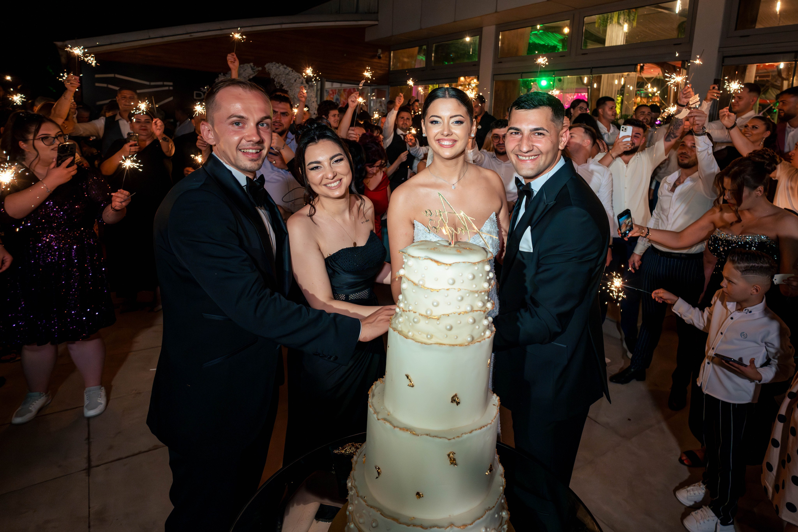 Ana & Andrei. Acasă