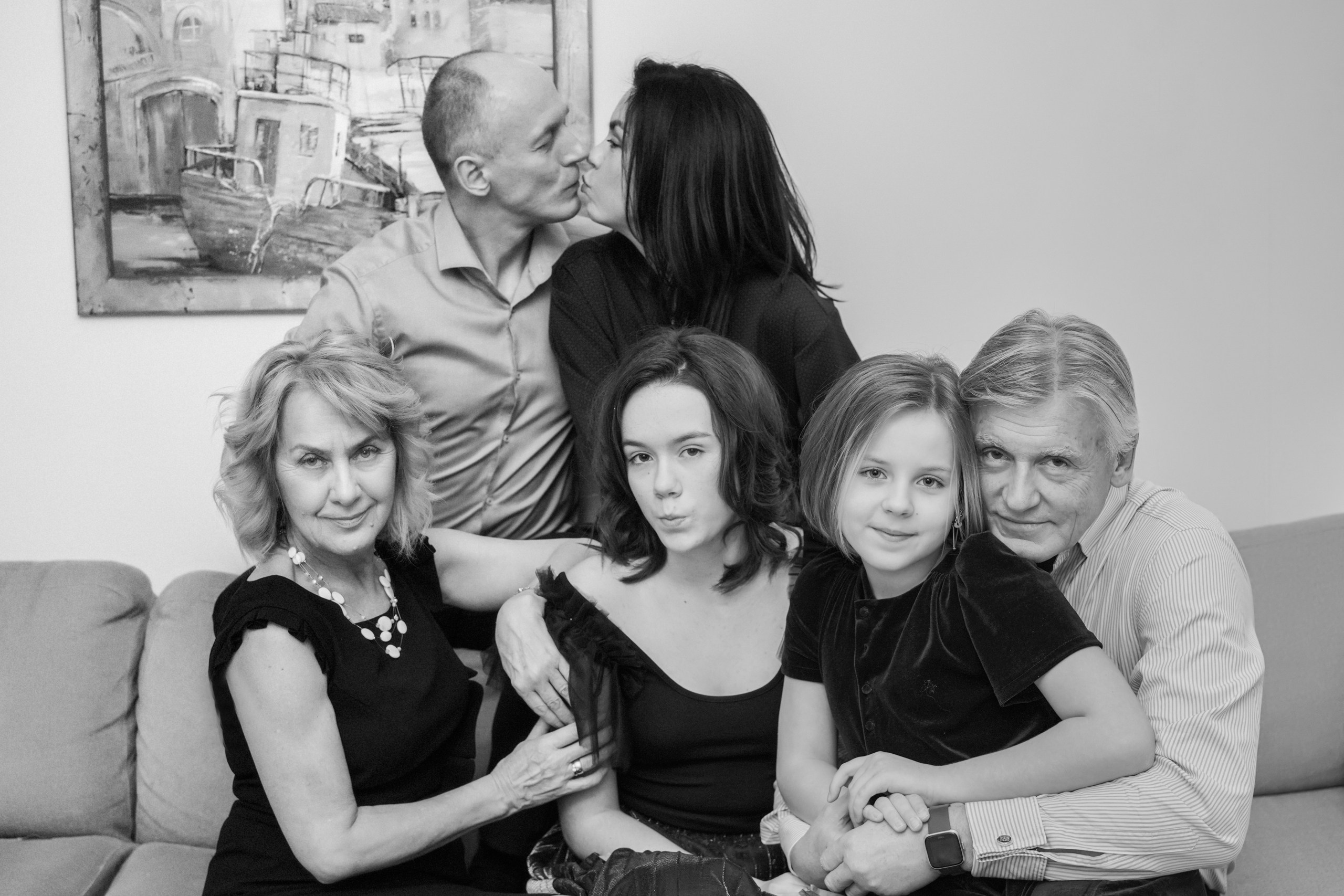 Family photographer Riga Europe. Portait photographer and videographer in Riga, Latvia, Julia Zhitluhina. Visual Artist