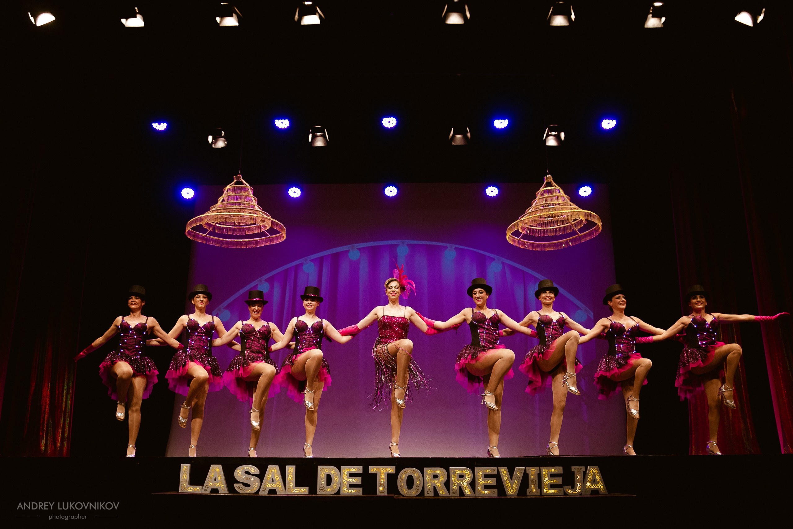 Reportaje fotográfico y rodaje entre bastidores del concierto de La Sal de Torrevieja en España