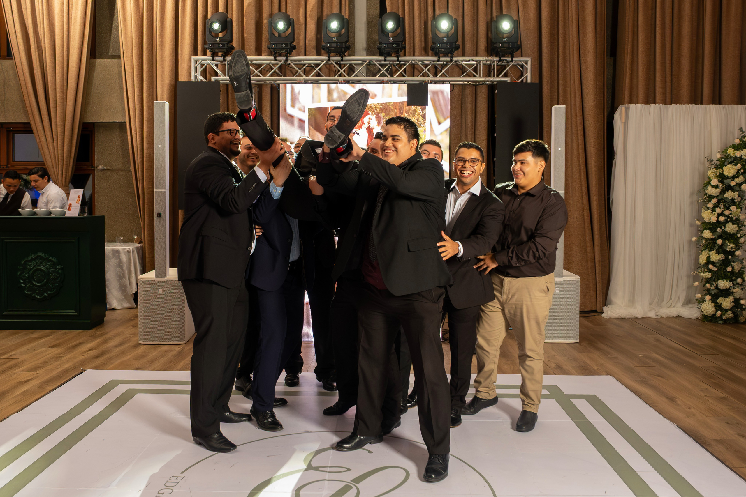 Edgardo & Lilibeth. Daniel Brand | Fotografía de Bodas y Comercial en Honduras