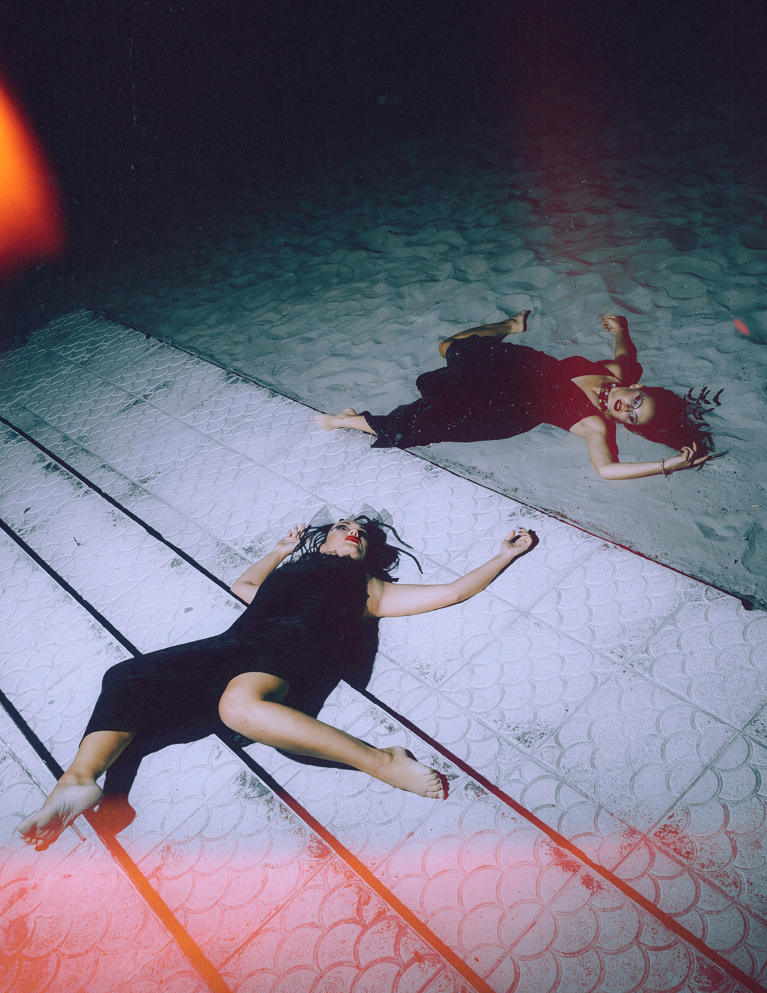 Мистическая Halloween-фотосессия на пляже: фотограф Аликанте и Торревьеха для креативных съемок — Андрей Луковников