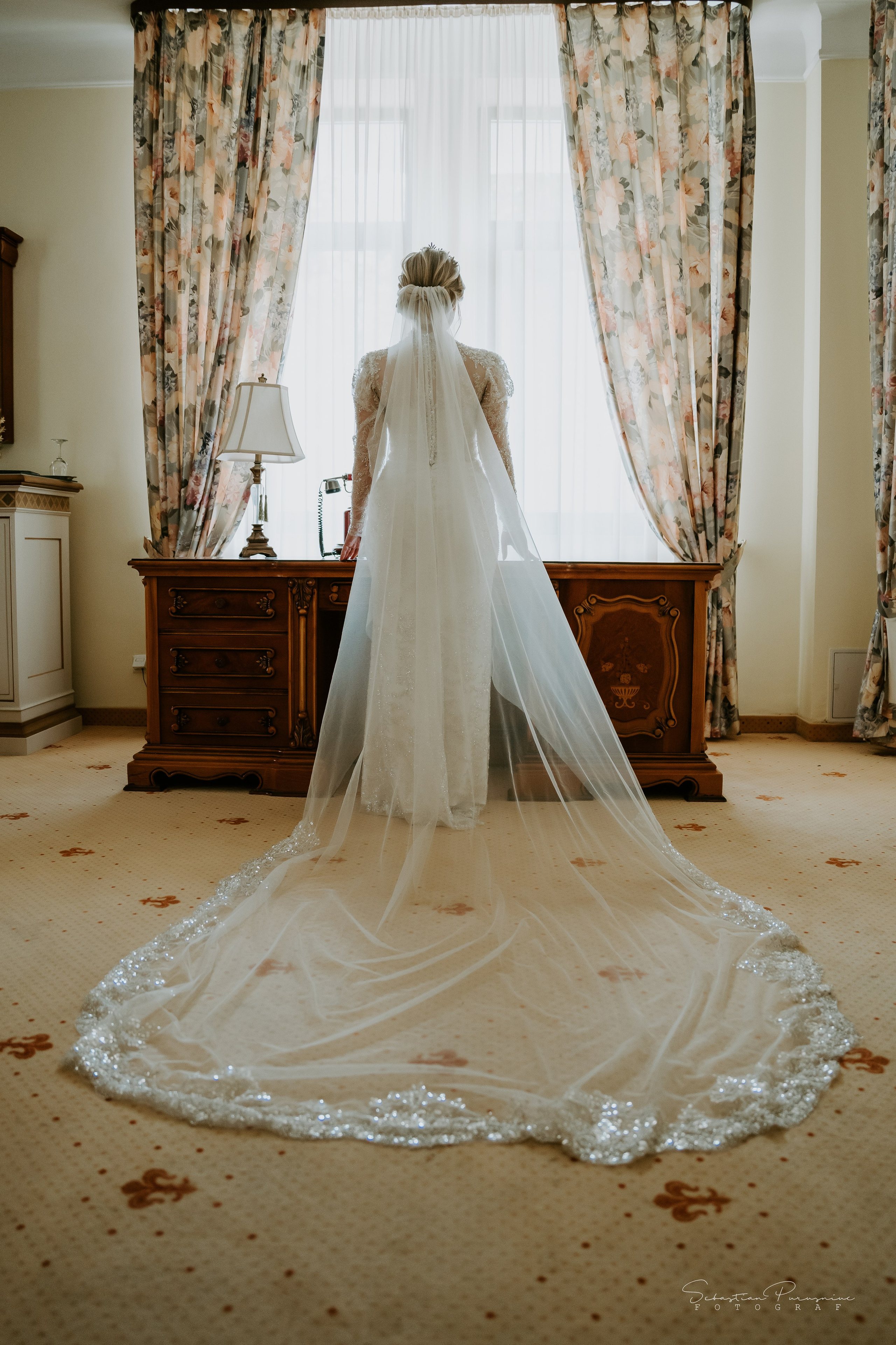 Larisa & Iulian. Sebastian Purusniuc Fotograf - Iasi