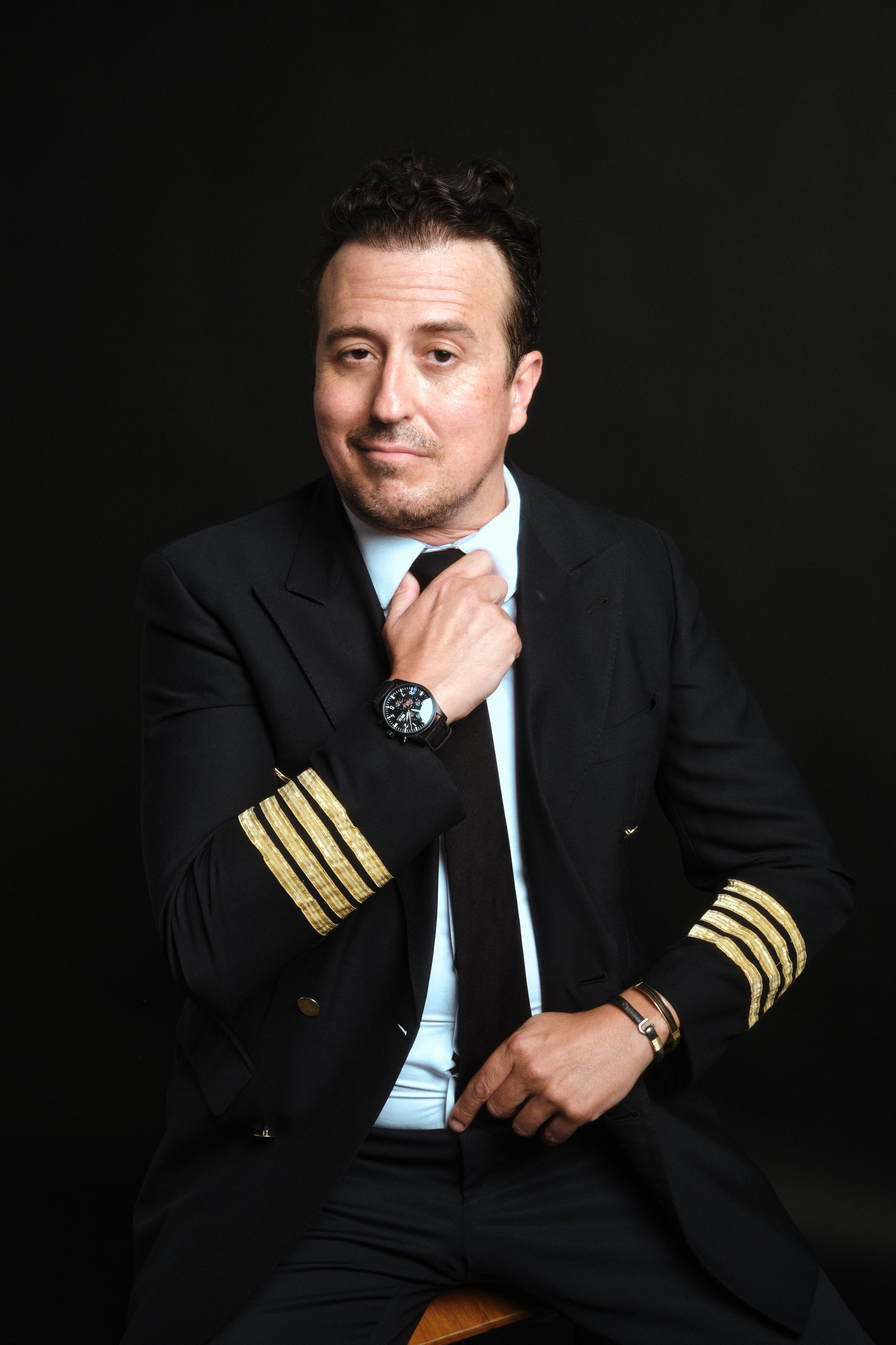 Offer. Petr Nabutov. Portrait photography, Cambodia