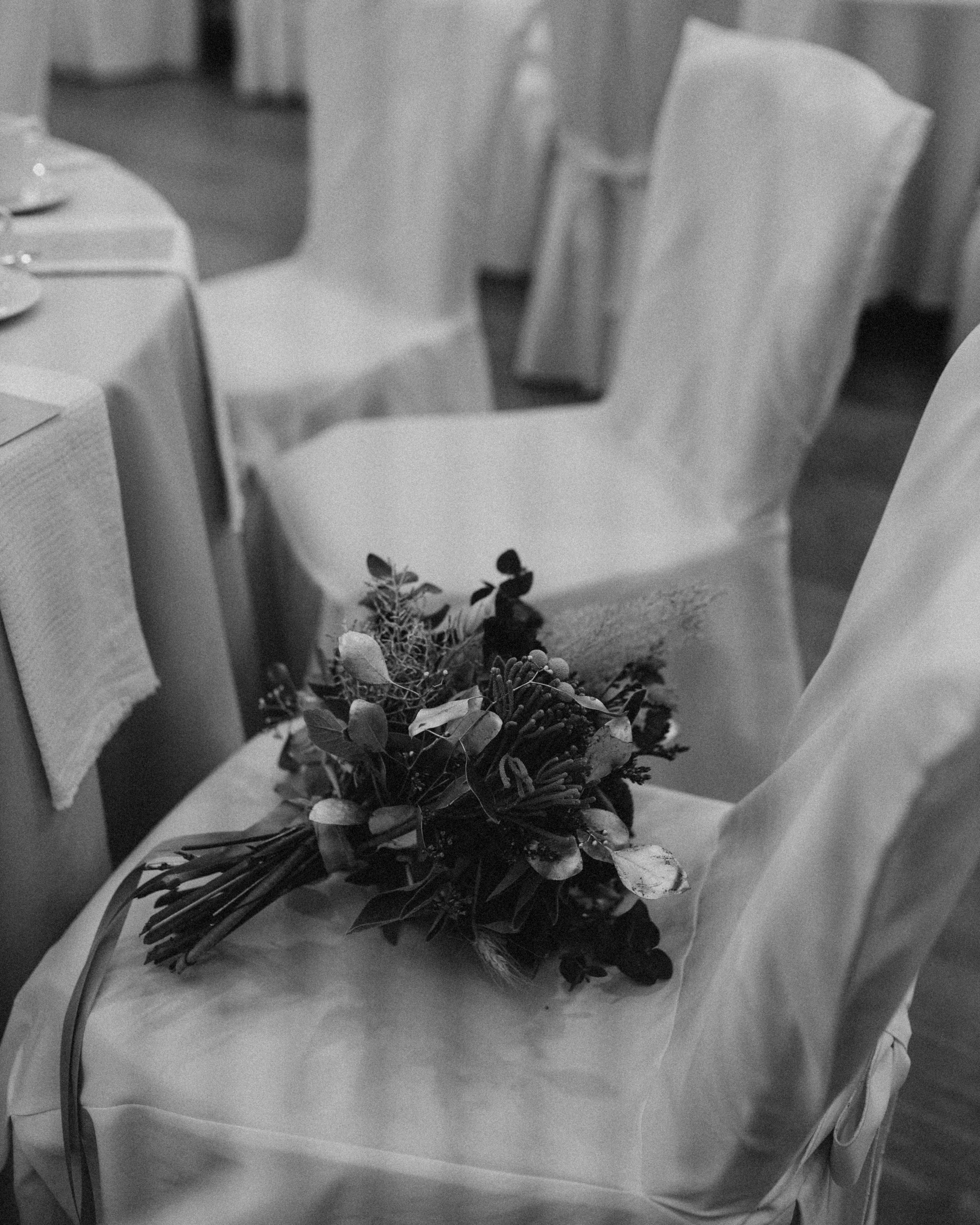 WINTER WEDDING IN NEUENDETTELSAU. Fotografin Ansbach - Paare | Hochzeit | After Wedding