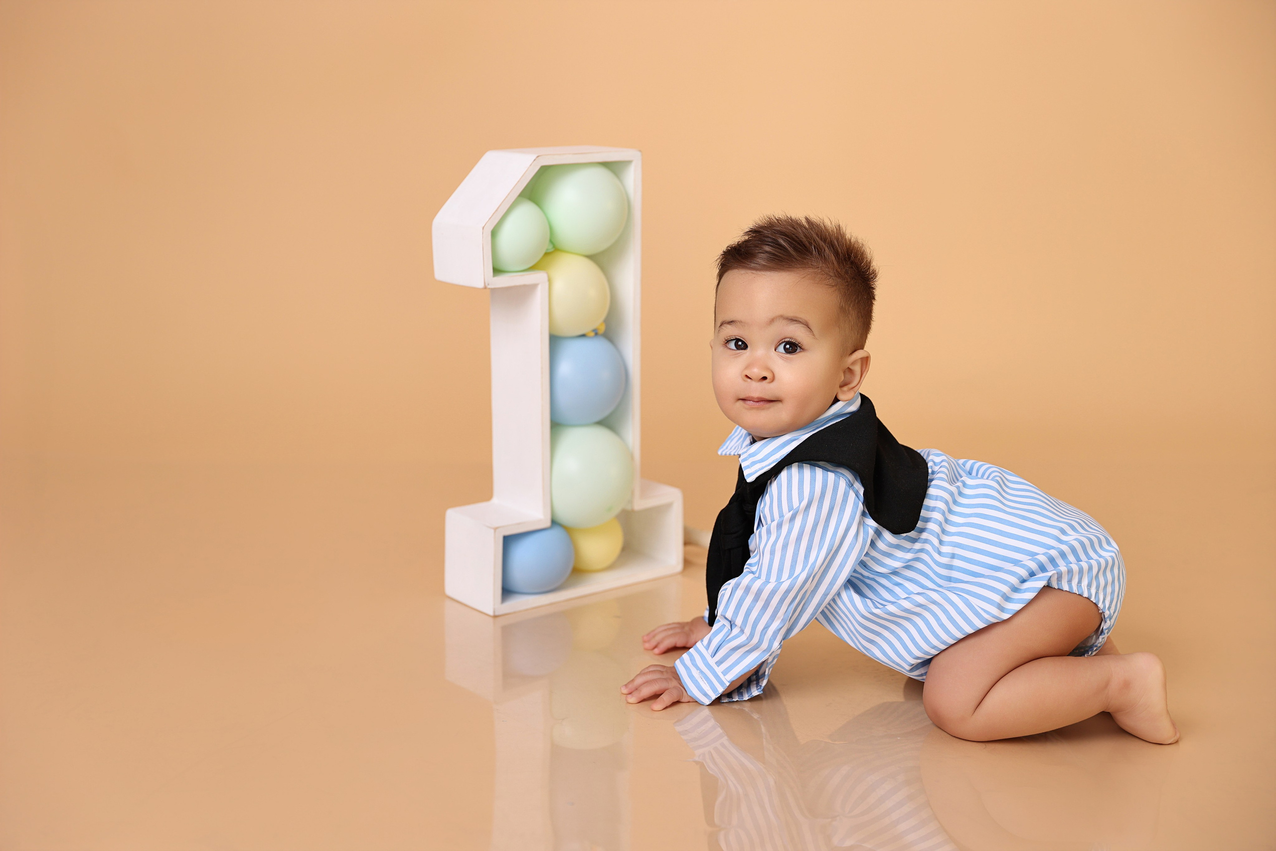 SMASH CAKE * cumpleaños. Fotografía de Eventos, Embarazo y Familiar en Pirineos