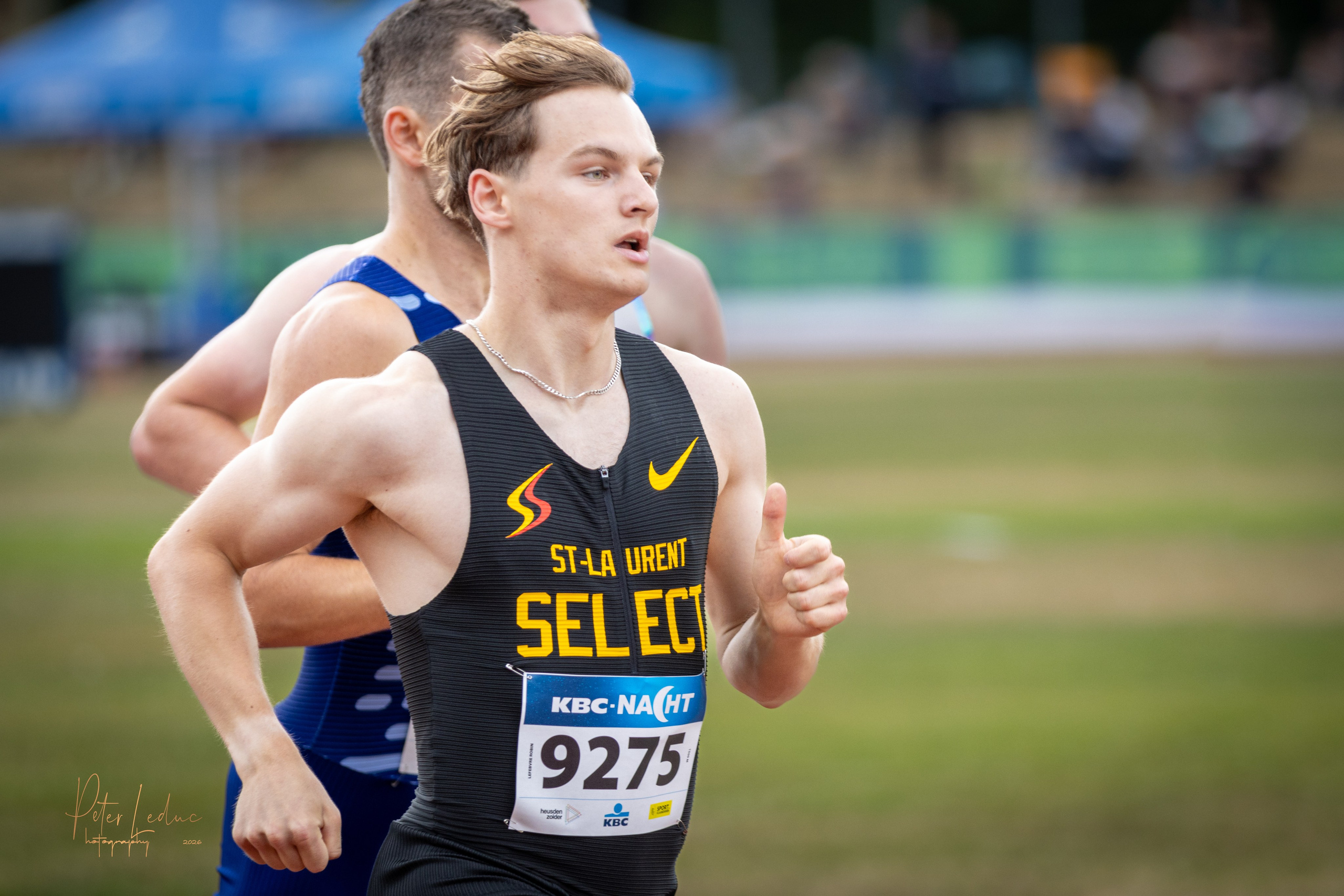 Nacht van de Atletiek. Peter Leduc is een passionele hobbyfotograaf uit België, gespecialiseerd in creatieve fotografie, visuele verhalen en unieke fotoprojecten