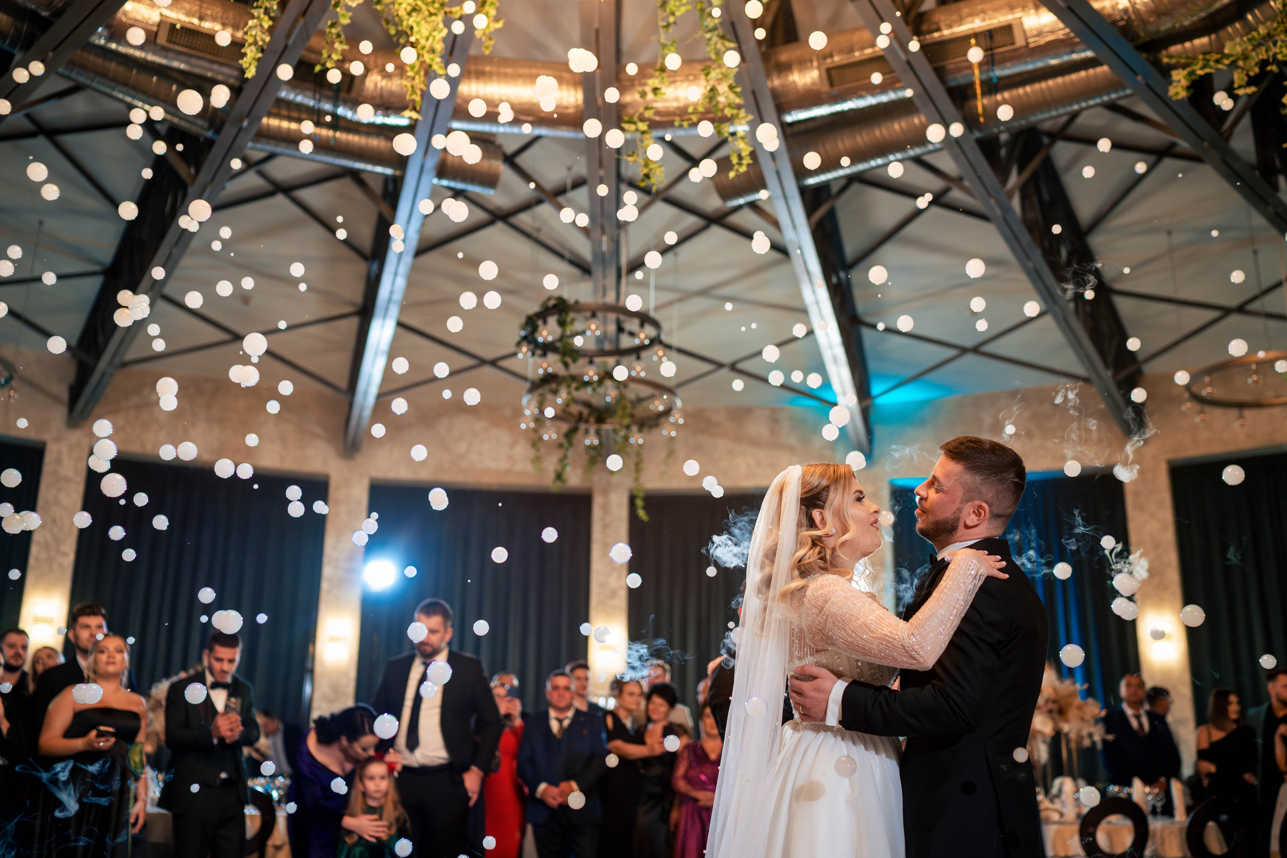 Claudia & Gabriel. Acasă