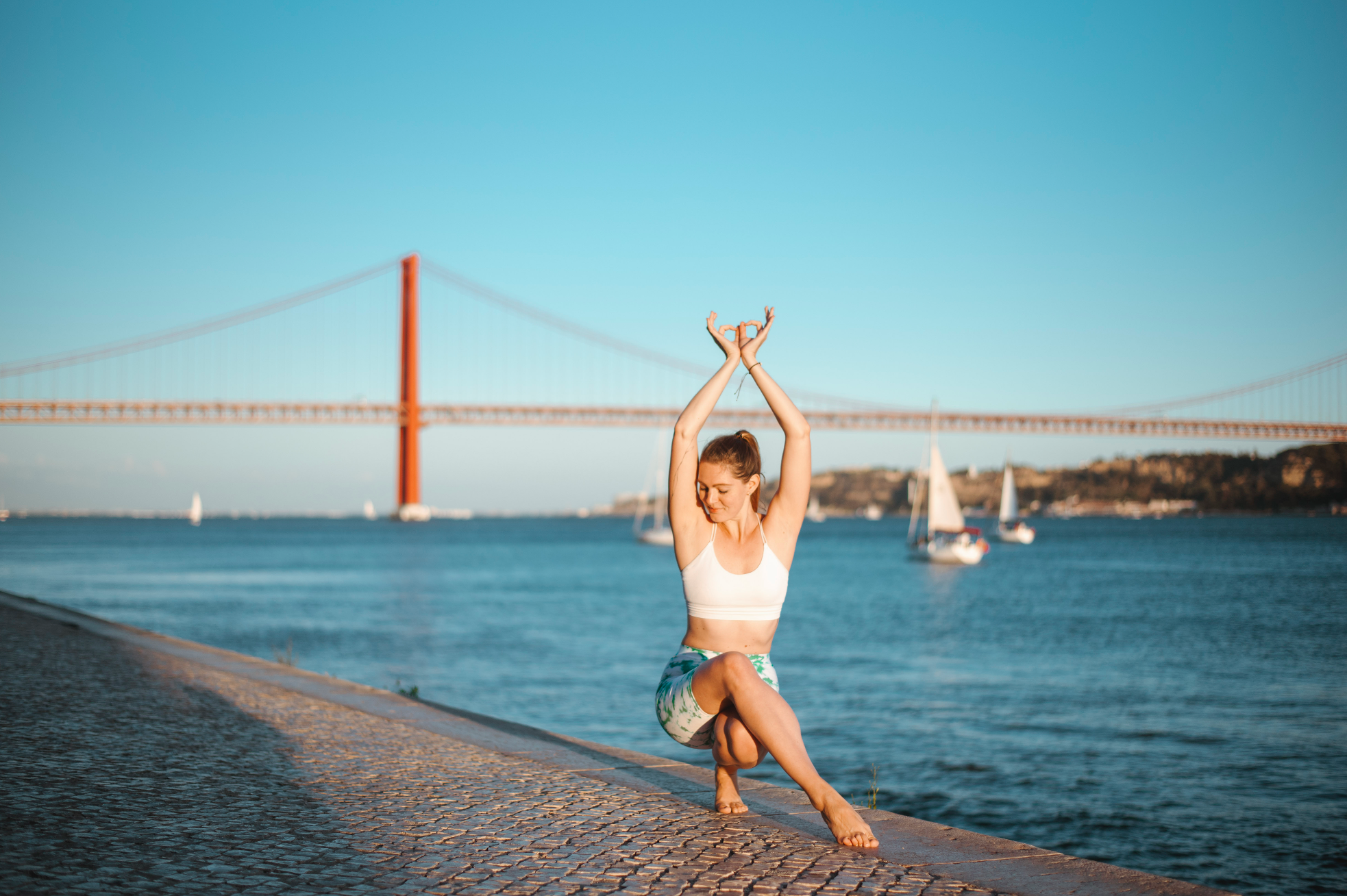 ON-LINE LEKCE YOGY YINAK. Mateřství. Nevýchova. Život v souladu s přírodou. Jóga