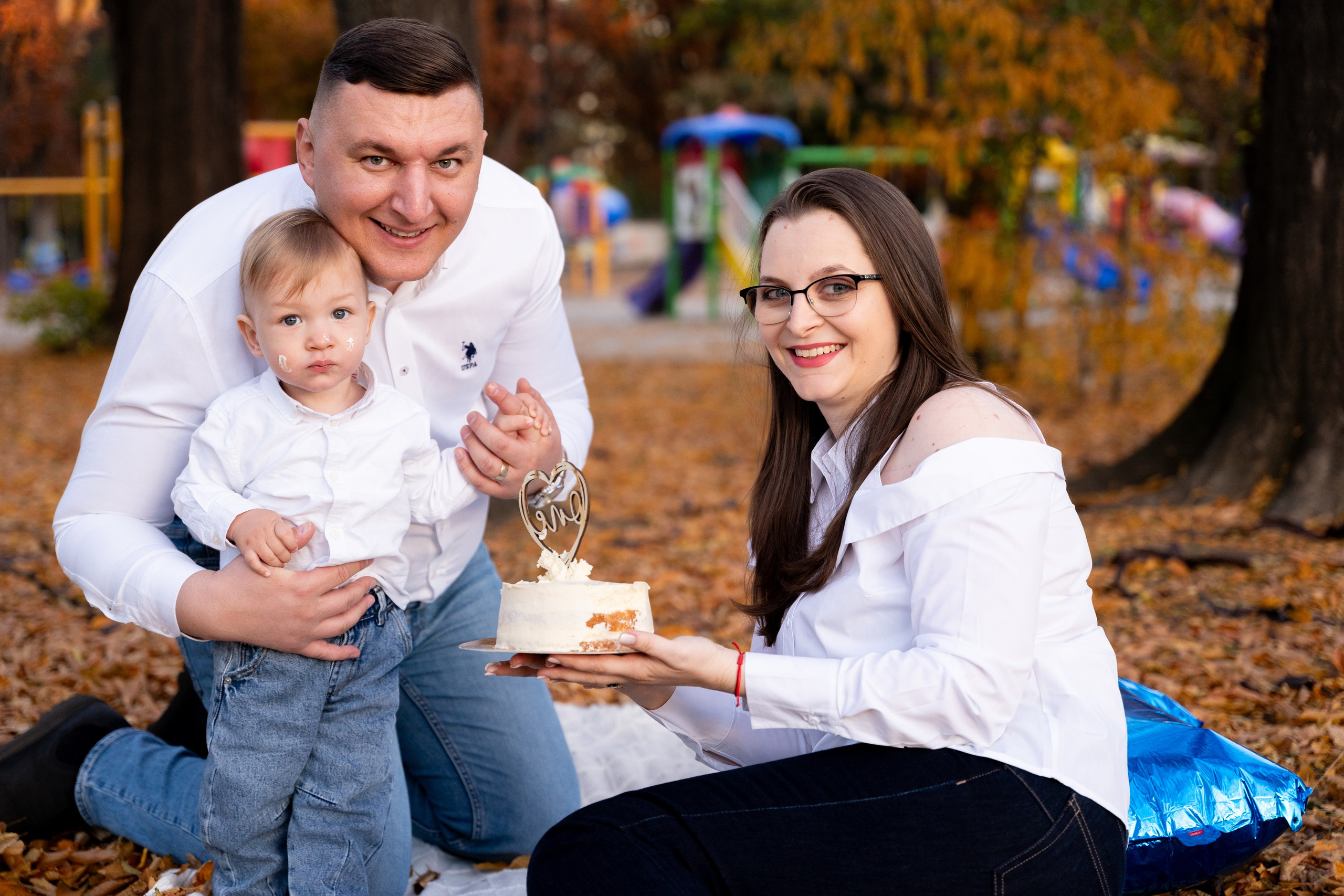 Smash the cake. Fotograf evenimente, fotograf nunta, fotograf botez