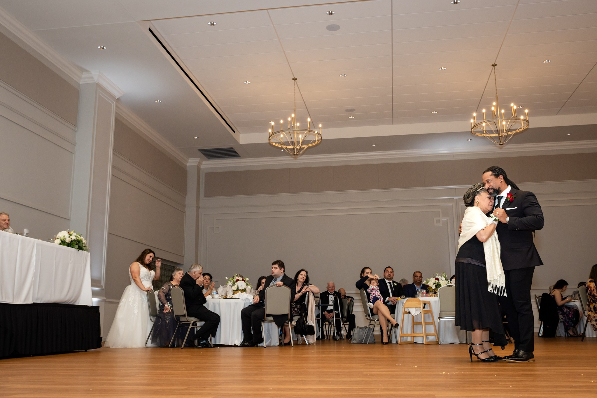 St George Greek Orthodox Church Wedding. Wedding and portrait photography in Greenville SC
