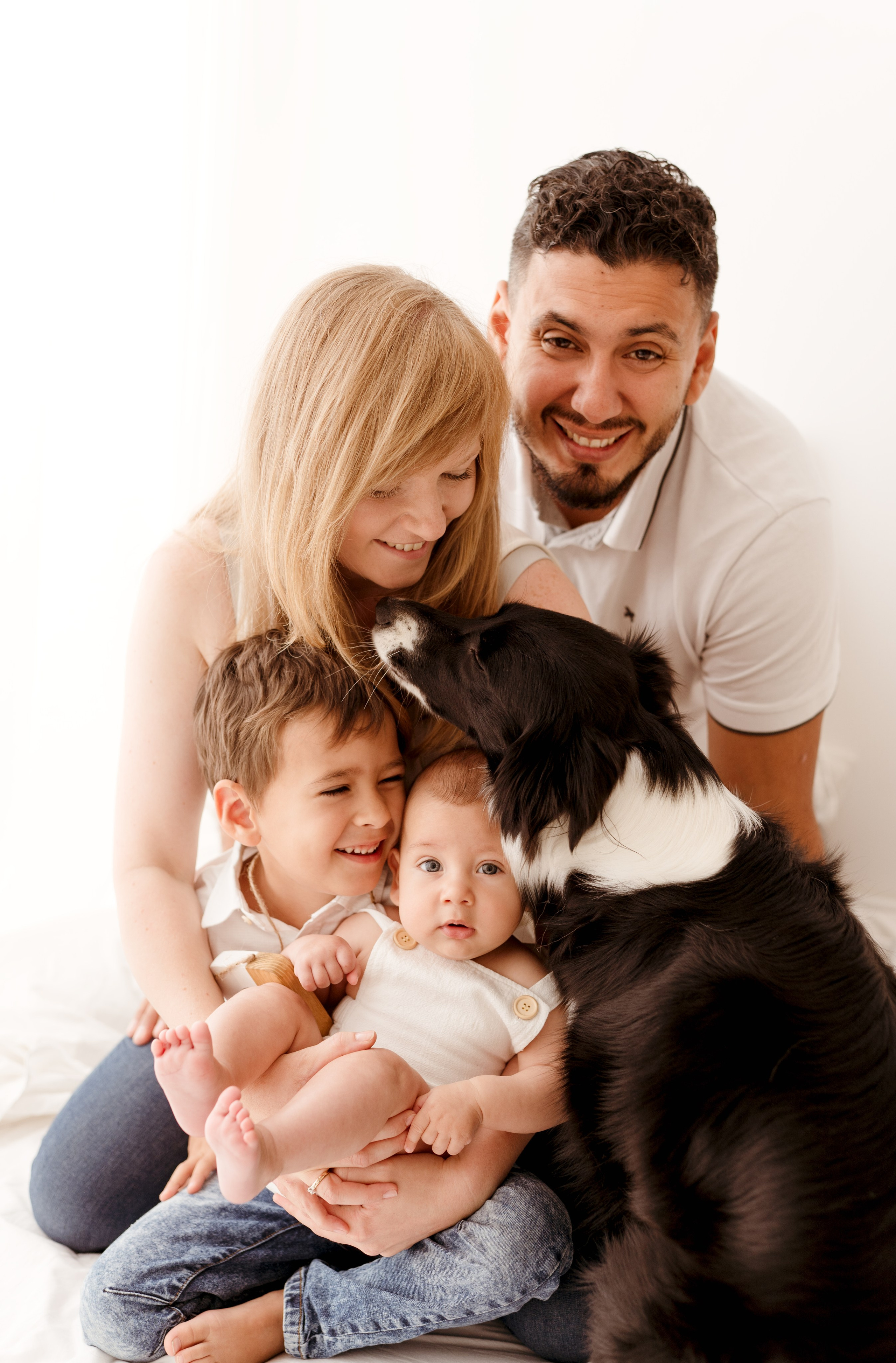 Fotograf rodzinny w Łodzi. Fotograf Łódź - sesja ciążowa, noworodkowa, dziecięca. Studio w Łodzi