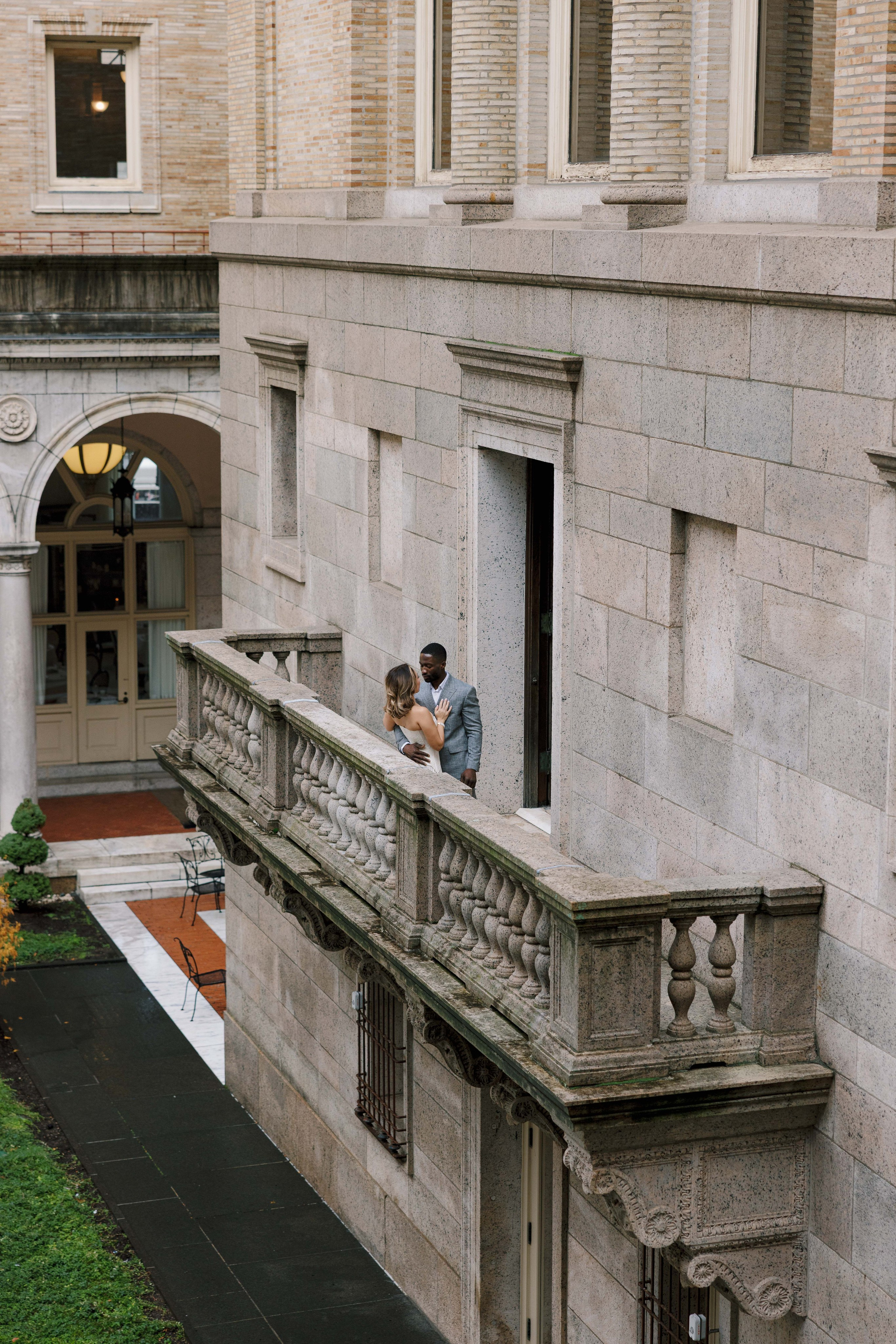 A Boston Love Story. Rhode Island Wedding Photographer Tati Simpson