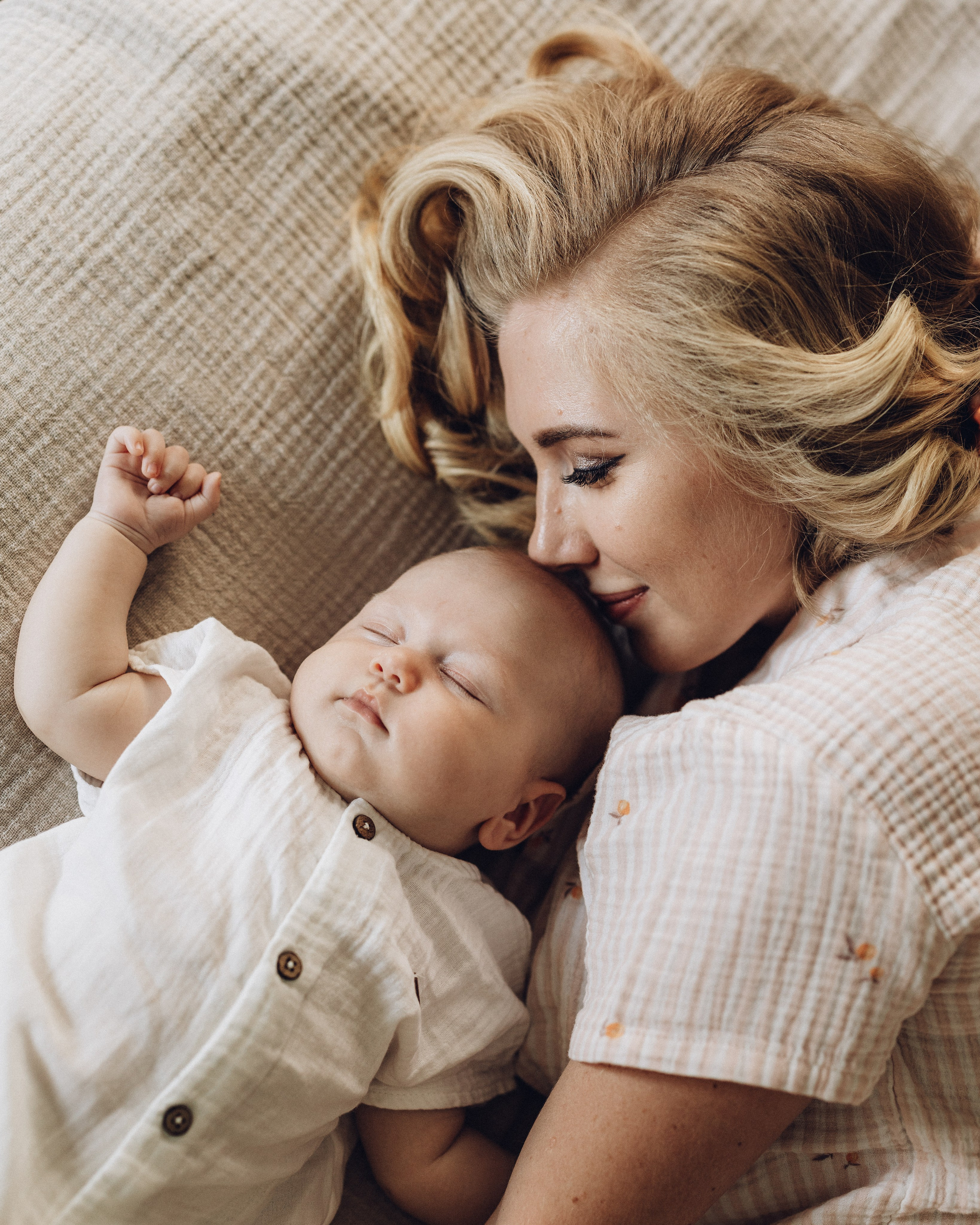 Фотосесія новонароджених в Аліканте 📸👶 Торрев’єсі, Бенідормі та Валенсії. Професійний дитячий фотограф Наталі Острова