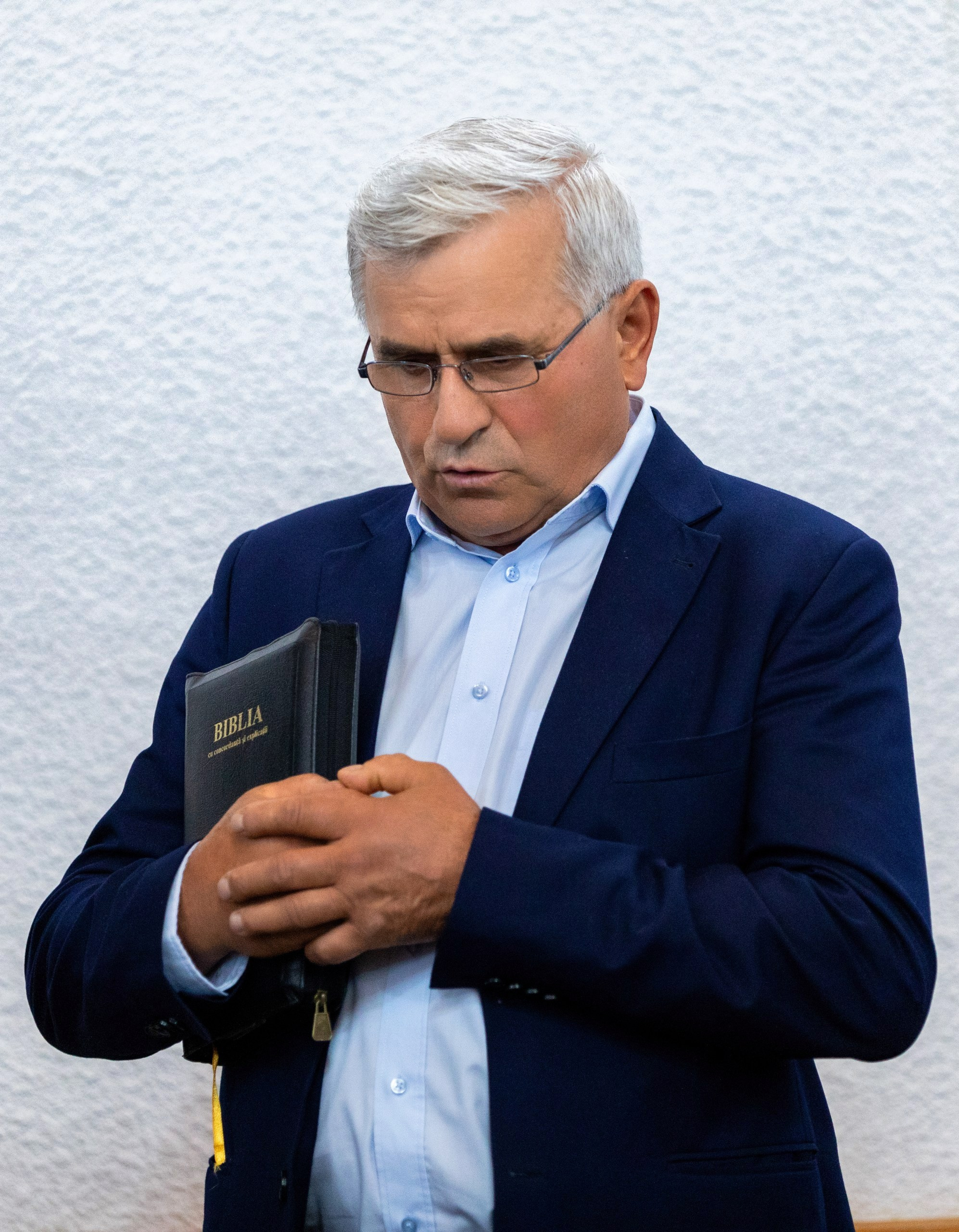 botez Luca Nectarie 22 februarie 2026 fotograf profesionist • fotograf botez Botoșani Luca Nectarie biserică • părinți Răzvan și Ramona botez copil emoții familie • nași Marin și Rodica botez copil fotografie profesională • detalii botez lumânare cristelniță biserică România • copil Luca Nectarie în brațe la botez moment emoționant • familie fericită la botez copil fotograf Alin Chirilă • fotografie botez naturală lumină caldă biserică • portret copil botez Luca Nectarie fotograf profesionist • momente autentice botez România familie și nași • slujbă botez copil imagini emoționante biserică • fotograf botez Iași și Botoșani Alin Chirilă - nunta--fotograf-profesionist-botosani - fotografie-nunta-romantica - imagini-nunta-in-natura-alin-chirila-fotograf - fotografii-cuplu-indragostit-nunta-botosani - sedinta-foto-miri-andrei-iustina-alinofotostudio - amintiri-din-nunta-realizate-de-fotograf-profesionist - povestea-nuntii-andrei-si-iustina-in-imagini-alinofotostudio-fotograf evenimente- evenimente Botoșani -fotograf Suceava - fotograf Iași- servicii foto. servicii foto Botoșani. servicii foto video Botoșani. otograf-nunta-botosani-fotograf nunta. fotograf evenimente. fotograf nunta Botoșani. Alin chirila. Alin chirila fotograf. Alinofotostudio.- servicii foto. servicii foto Botoșani. servicii foto video Botoșani. fotograf nunta. fotograf evenimente. fotograf nunta Botoșani. Alin chirila. Alin chirila fotograf. Alinofotostudio.fotograf stare civilă,poze stare civilă,album foto stare civilă,servicii foto suceava,fotograf evenimente suceava,fotograf nuntă suceava,poze cununie civilă,ședință foto stare civilă,sesiune foto suceava,fotograf profesionist suceava,fotograf botosani,stare civila botosani,alinofotostudio,alin chirila fotograf.servicii foto. servicii foto Botoșani. servicii foto video Botoșani. fotograf nunta. fotograf evenimente. fotograf nunta Botoșani. Alin chirila. Alin chirila fotograf. Alinofotostudio.fotograf stare civilă,poze stare civilă,album foto stare civilă,servicii foto suceava,fotograf evenimente suceava,fotograf nuntă suceava,poze cununie civilă,ședință foto stare civilă,sesiune foto suceava,fotograf profesionist suceava,fotograf botosani,stare civila povestitor prin fotografiebotosani,alinofotostudio,alin chirila fotograf,servicii foto. servicii foto Botoșani. servicii foto video Botoșani. fotograf nunta. fotograf evenimente. fotograf nunta Botoșani. Alin chirila. Alin chirila fotograf. Alinofotostudio.fotograf stare civilă,poze stare civilă,album foto stare civilă,servicii foto suceava,fotograf evenimente suceava,fotograf nuntă suceava,poze cununie civilă,ședință foto stare civilă,sesiune foto suceava,fotograf profesionist suceava,fotograf botosani,stare civila botosani,alinofotostudio,alin chirila fotograf,cununie religioasă botoșani,andreea și neculai,capela militară botoșani,foto conacul zăicești,fotograf nuntă botoșani,fotograf cununie religioasă,foto evenimente botoșani,poze cununie capela militară,ședință foto zăicești,fotograf profesionist botoșaniMire și mireasă – Sergiu & Liliana – ziua nunții, 2024 - Emoții în ziua nunții – Sergiu și Liliana - Dansul mirilor – fotografie artistică nuntă 2024 - Sedinta foto romantică în natură – Sergiu & Liliana - Rochia de mireasă și detalii de nuntă elegan-Album de cununie civilă Florin și Anda – Fotografii profesionale realizate de Alin Chirilă în Botoșani -fotograf prin fotografie-Ședință foto Trash the Dress pe muntele Rarău cu Iulian și Iuliana – fotografie de cuplu, natură montană, emoție autentică surprinsă de Alin Chirilă, povestitor prin fotografie.- "Iulian și Iuliana pe crestele Rarăului – fotografie Trash the Dress în natură" - "Cuplu îmbrățișat la apus pe muntele Rarău – ședință foto după nuntă" - "Rochie de mireasă în vânt pe munte – Trash the Dress Rarău-1. Iulian și Iuliana pe muntele Rarău – ședință foto Trash the Dress în natură, cu peisaj montan spectaculos 2. Cuplu în îmbrățișare pe Rarău – emoție autentică surprinsă după nuntă 3. Rochie de mireasă în bătaia vântului – fotografie artistică Trash the Dress în munți 4. Mire și mireasă privind spre orizont – dragoste și libertate pe muntele Rarău 5. Iuliana zâmbind în rochia de mireasă – portret în natură, Trash the Dress 6. Iulian ținându-și mireasa de mână – ședință foto romantică pe munte 7. Detaliu cu rochia pe stâncă – estetică naturală Trash the Dress Rarău 8. Cuplu în mers pe poteca Rarăului – fotografie simbolică de după nuntă 9. Apus de soare pe Rarău în spatele mirilor – imagine de poveste Trash the Dress 10. Iulian și Iuliana râzând împreună – momente autentice surprinse de Alin Chirilă, povestitor prin fotografie-fotograf-nunta-cerbu-botosan trash-the-dress-botosani Alin Chirilă Fotograf – fotograf de nuntă Botoșani-fotograf nuntă Botoșani-fotograf nuntă Cerbu Botoșani-fotograf profesionist nuntă Botoșani-fotografie de nuntă Botoșani-fotograf evenimente Botoșani-fotograf nuntă Moldova-fotograf trash the dress Botoșani - fotograf pregătirea mirilor Botoșani -fotograf ceremonie religioasă nuntă-fotograf petrecere nuntă Botoșani- fotograf nuntă Botoșani pregătirea mirelui- pregătirea mirelui fotografie nuntă Cerbu Botoșani-fotograf nuntă Botoșani pregătirea miresei -mireasă pregătiri nuntă Cerbu Botoșani-fotograf nuntă Botoșani nașii mirilor-ceremonie religioasă nuntă Cerbu Botoșani-fotograf nuntă Botoșani ceremonie religioasă biserică-petrecere nuntă Cerbu Botoșani invitați dans-fotograf nuntă Botoșani petrecere restaurant-ședință foto trash the dress-fotograf trash the dress Botoșani ședință foto după nuntă-Fotograf nuntă Botoșani – galerie foto reală de la evenimente stare civilă Sebi și Claudia Copălău • cununie civilă Primăria Copălău Botoșani • miri emoționați la starea civilă • semnarea actelor cununie civilă • fotografii naturale stare civilă Botoșani • familie și prieteni la cununie civilă • cadre emoționale cununie civilă • fotograf profesionist Botoșani eveniment stare civilă Sebi și Claudia la Primăria Copălău Botoșani fotograf evenimente • fotograf cununie civilă Copălău Botoșani cadre naturale și emoționale • fotograf profesionist Botoșani stare civilă Sebi și Claudia • momente autentice cununie civilă Copălău fotograf Alin Chirilă • fotografii emoționale stare civilă în județul Botoșani• fotograf nunta Oana si Ionut juraminte emotii reale • mireasa Oana juraminte nunta fotografie profesionala • mire Ionut citind juraminte nunta eleganta • juraminte nunta emotionante Oana si Ionut fotograf • fotograf nunta Botosani momente autentice juraminte • mireasa cu emotii in timpul juramintelor nunta • mire elegant costum bej juraminte nunta • fotografii nunta premium cuplu indragostit Romania • momente reale nunta juraminte fotografie artistica • sedinta foto nunta juraminte in aer liber • fotograf profesionist nunta cadre emotionante • cuplu miri juraminte iubire si credinta • detalii nunta eleganta decor floral alb verde • fotografie nunta stil fine art juraminte • poveste de dragoste surprinsa in ziua nuntii