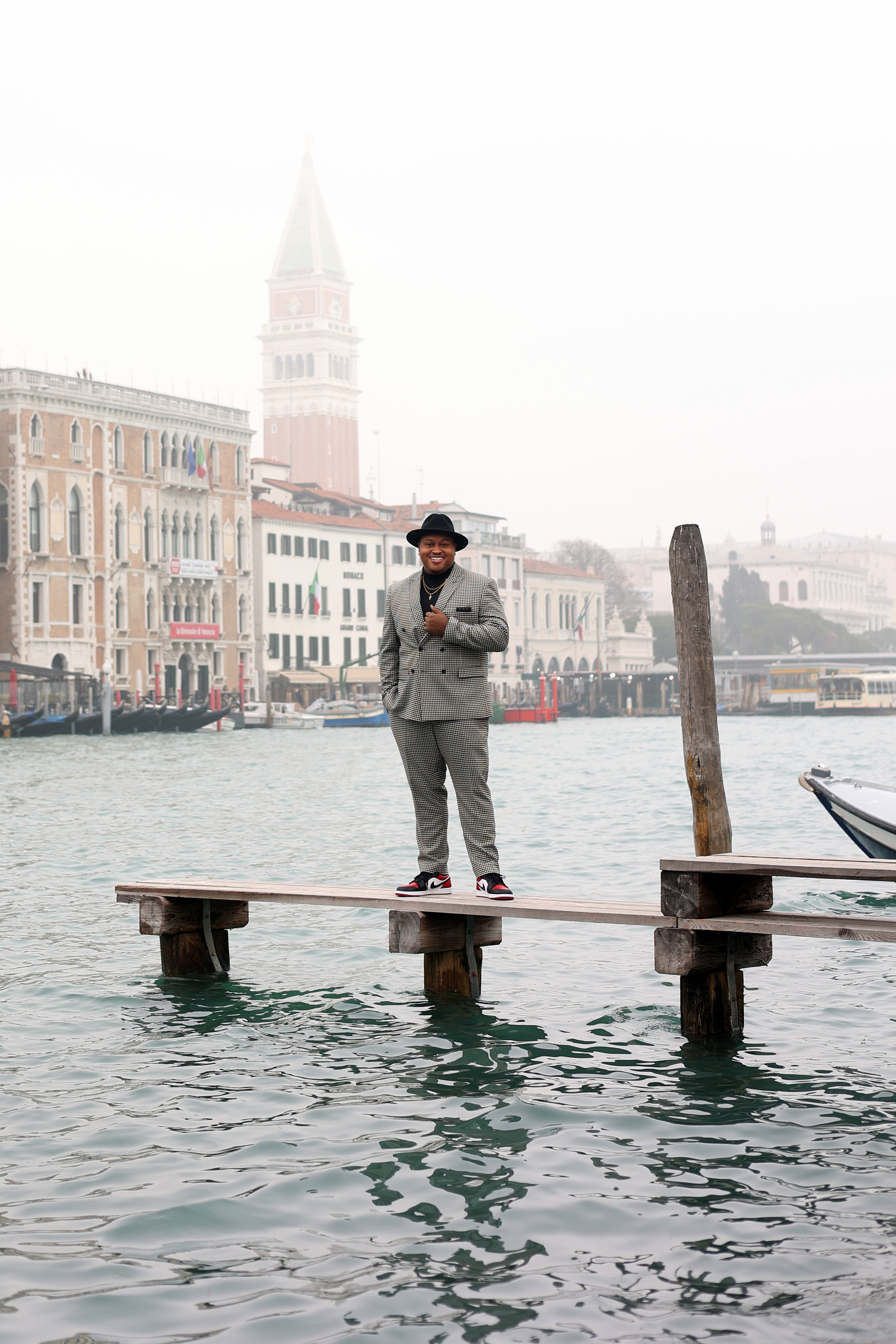 Foggy Day in Venice. Photographer in Venice, Viktoria Antonova