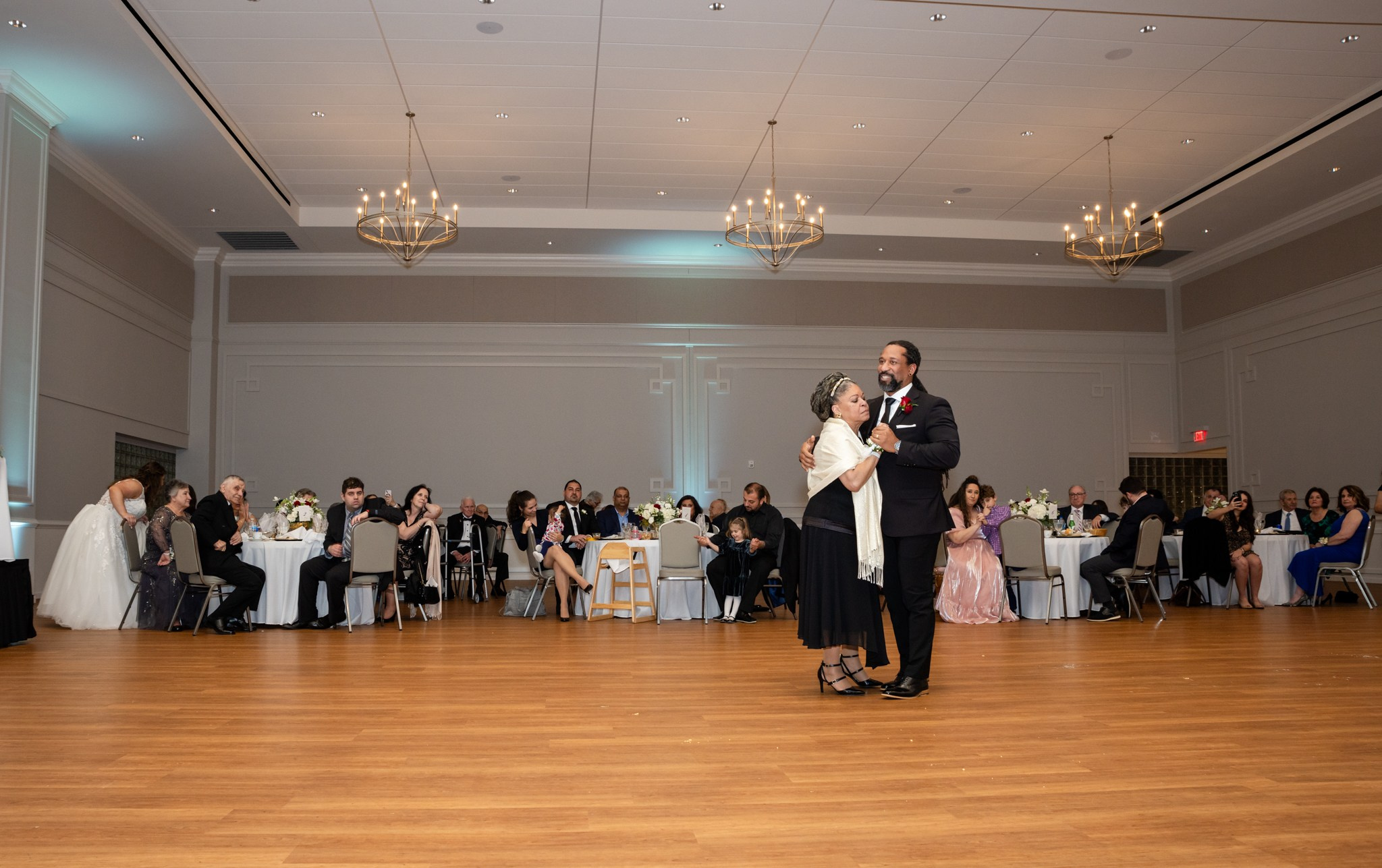 St George Greek Orthodox Church Wedding. Wedding and portrait photography in Greenville SC