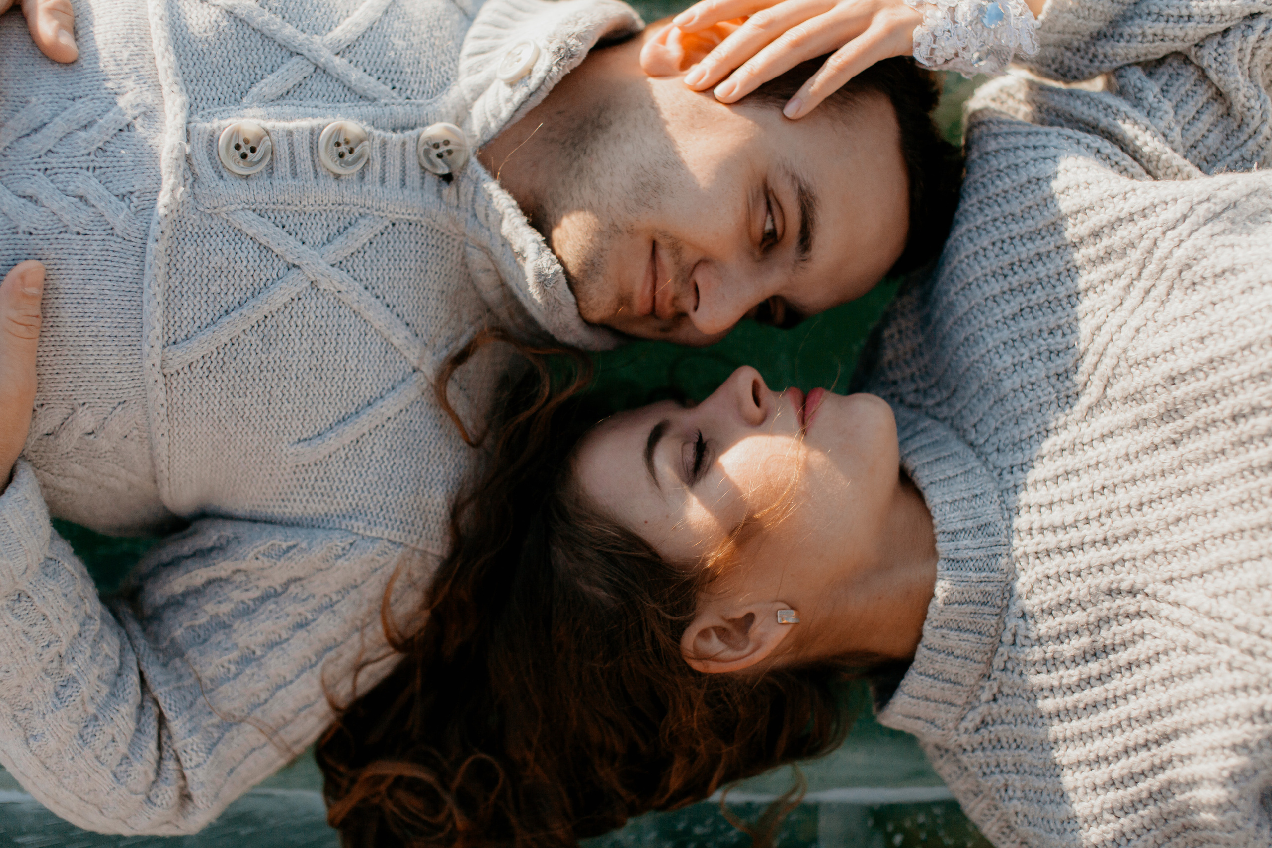 Portland, Seattle, Bend & Oregon Coast Elopement Photography | Julia & Andrew's Winter Lake Elopement by Georgy Shishkin. Capturing Love in the Heart of the Pacific Northwes