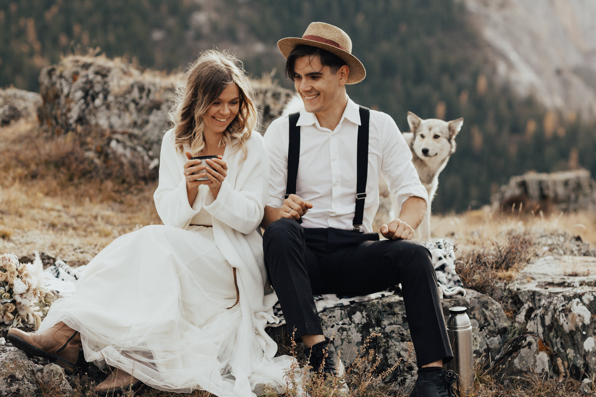 Alex & Olga’s Mountain Elopement | Wedding Photography by Georgy Shishkin  in Portland, Seattle, Bend & Oregon Coast. Capturing Love in the Heart of the Pacific Northwes