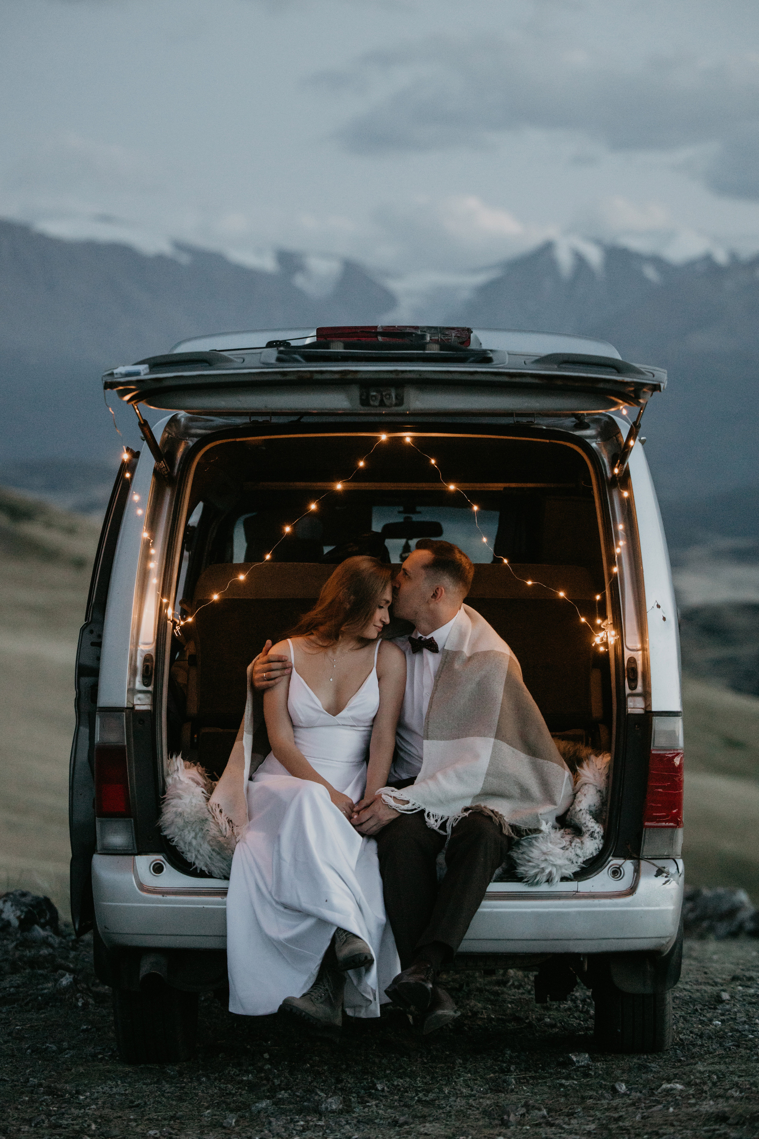 Mountain Elopement Wedding in Portland, Seattle, Bend & Oregon Coast | Kate & Igor | Georgy Shishkin Photography. Capturing Love in the Heart of the Pacific Northwes