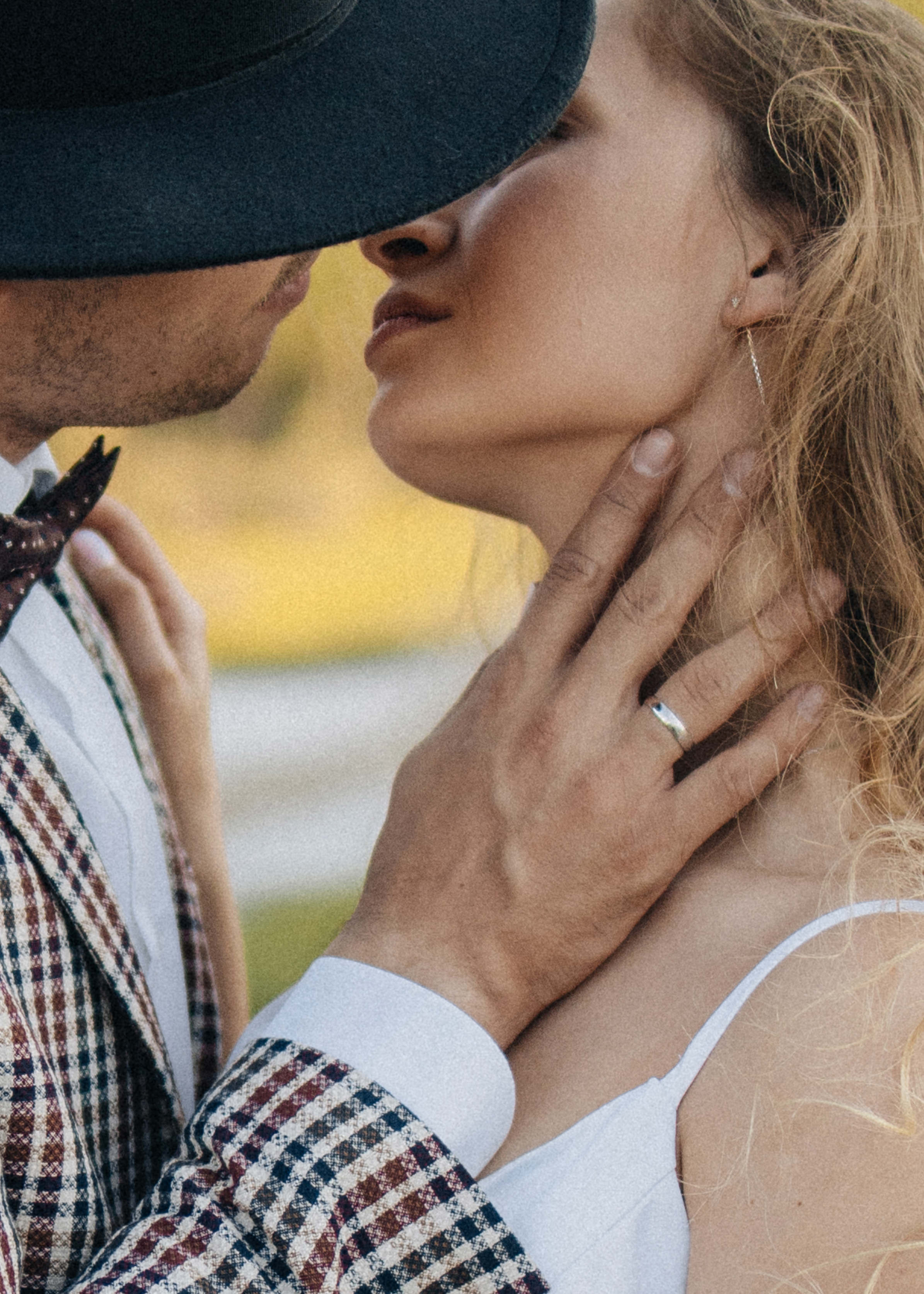 Mountain Elopement Wedding in Portland, Seattle, Bend & Oregon Coast | Kate & Igor | Georgy Shishkin Photography. Capturing Love in the Heart of the Pacific Northwes