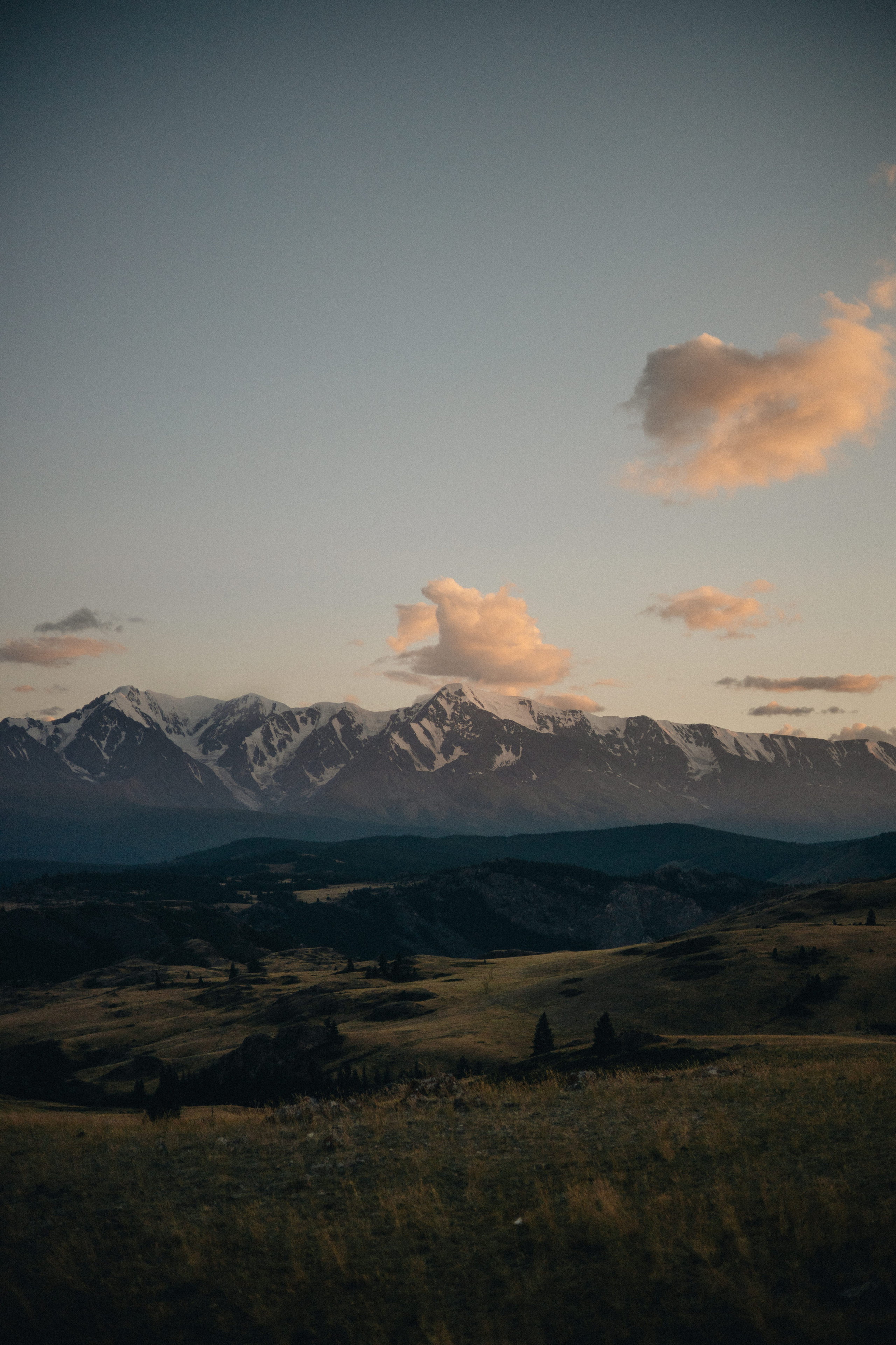 Mountain Elopement Wedding in Portland, Seattle, Bend & Oregon Coast | Kate & Igor | Georgy Shishkin Photography. Capturing Love in the Heart of the Pacific Northwes
